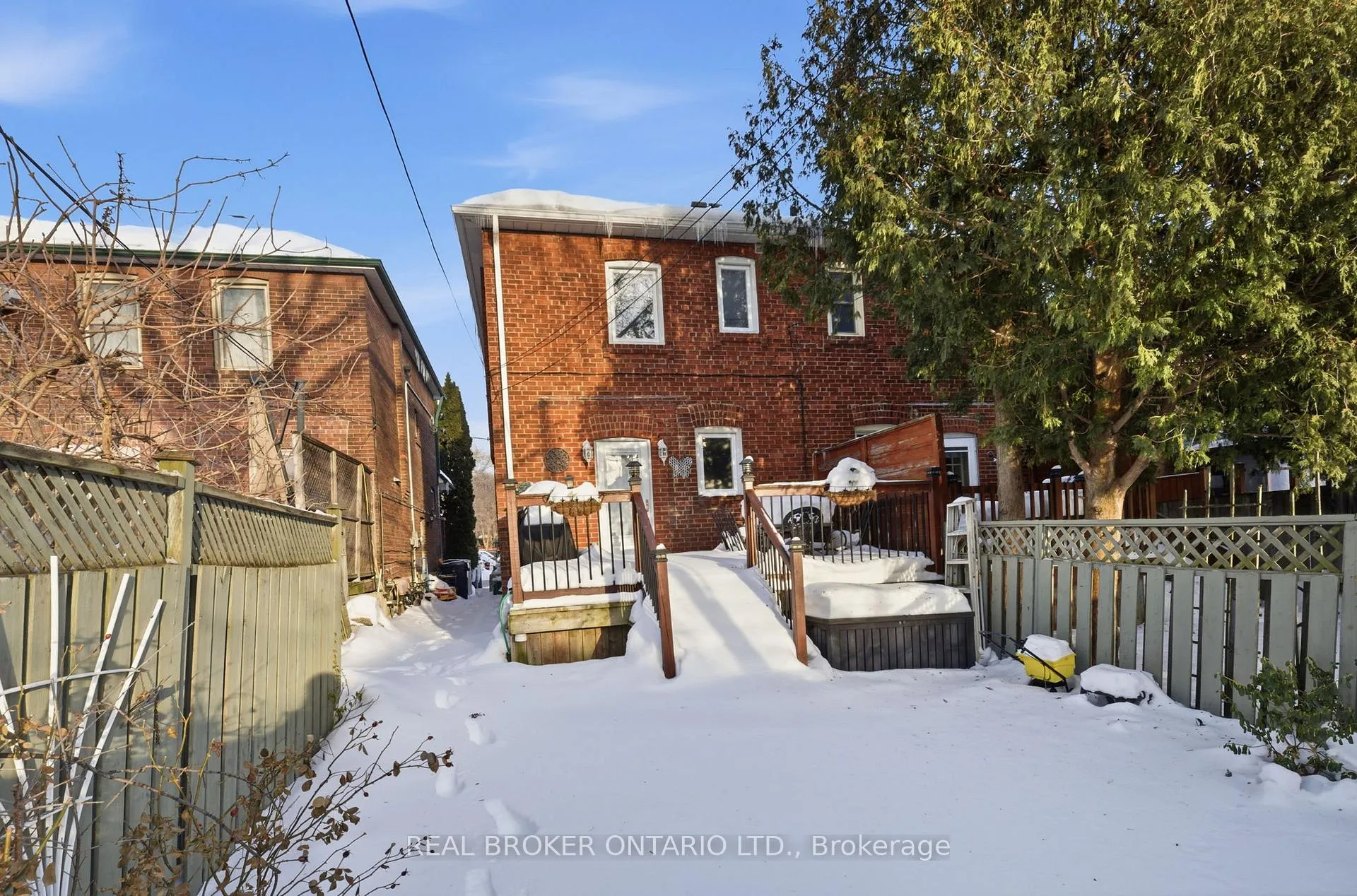 Photo 24 of 46 Cherrywood Avenue, Toronto, Humewood-Cedarvale — HOMEH