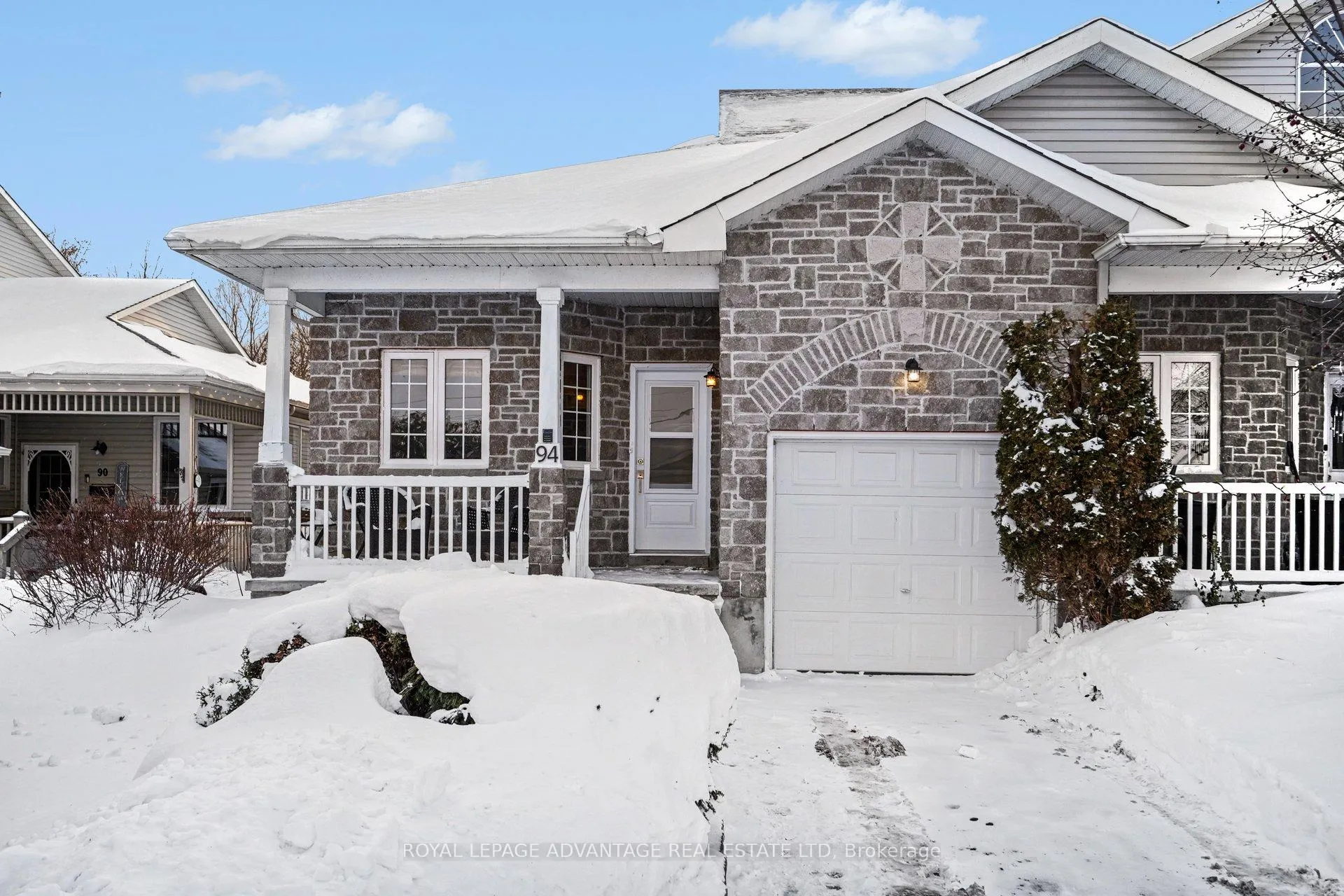 Photo 2 of 94 Patterson Crescent, Carleton Place — HOMEH