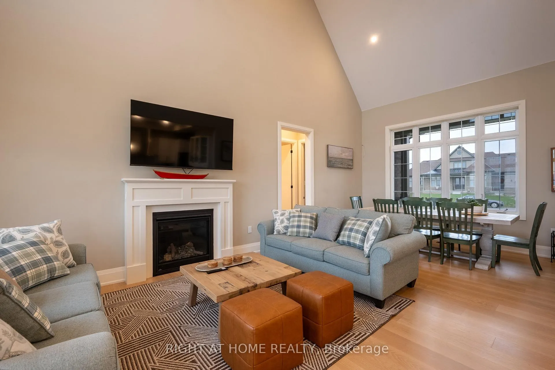 Photo 9 of 30 Wellers Way, Quinte West, Murray Ward — HOMEH