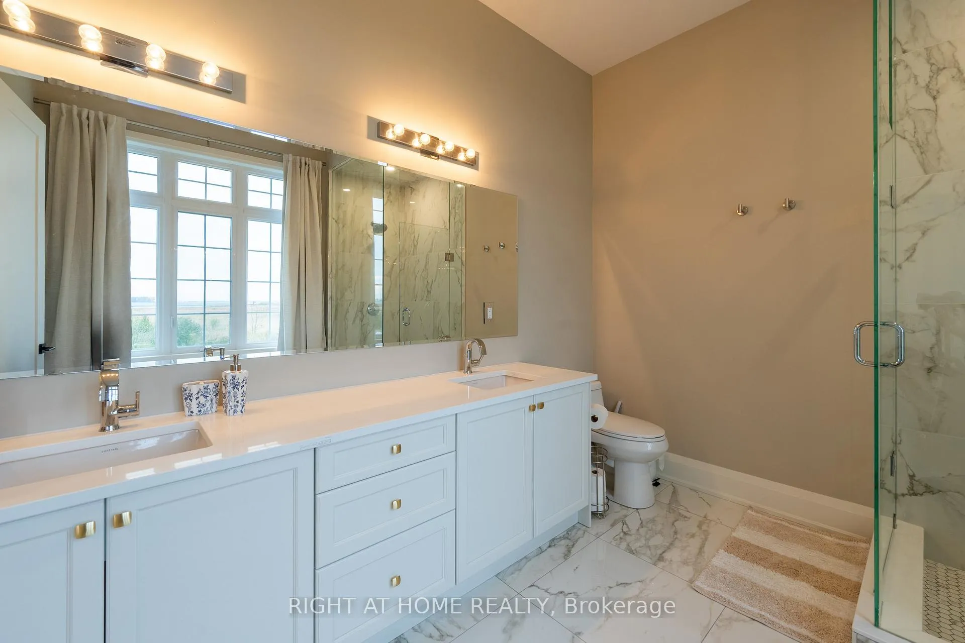 Photo 24 of 30 Wellers Way, Quinte West, Murray Ward — HOMEH