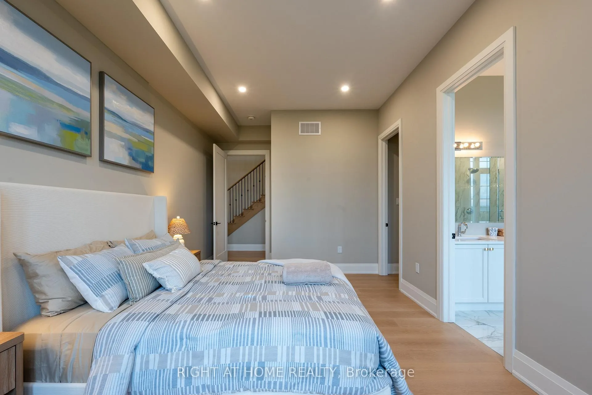 Photo 25 of 30 Wellers Way, Quinte West, Murray Ward — HOMEH