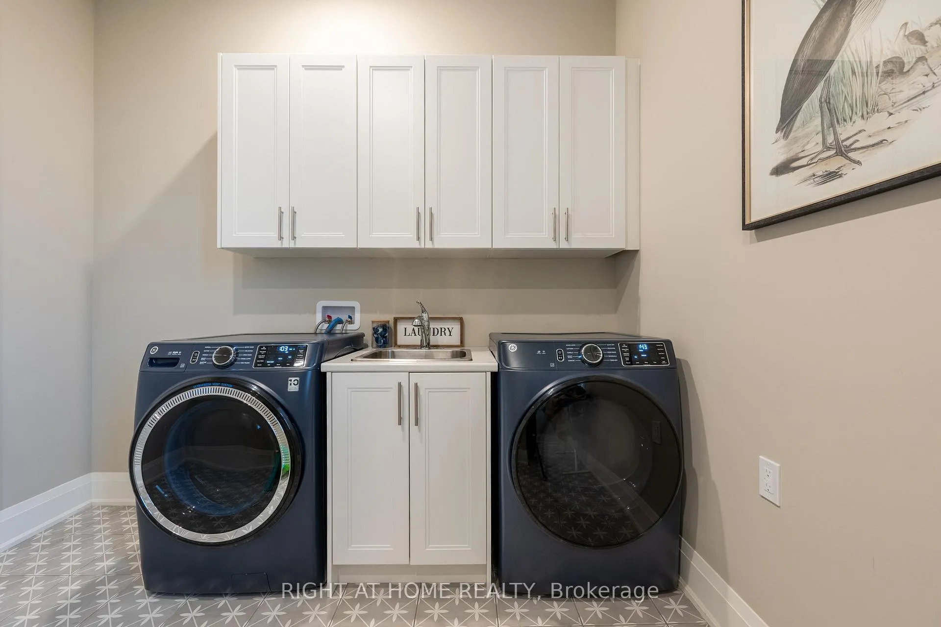 Photo 36 of 30 Wellers Way, Quinte West, Murray Ward — HOMEH