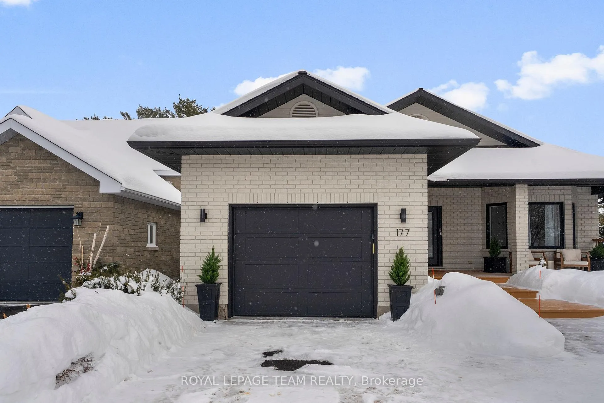 Photo 2 of 177 Charles Street, Arnprior — HOMEH