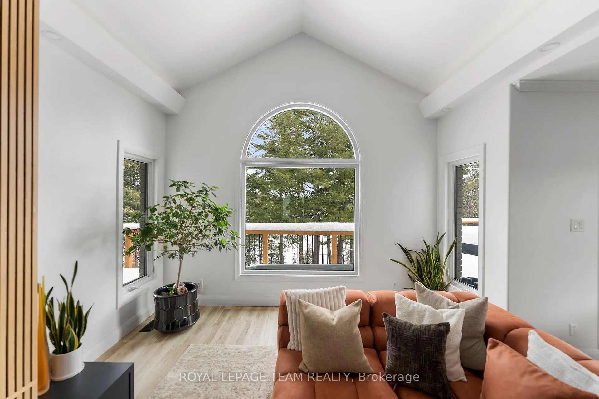 Photo 10 of 177 Charles Street, Arnprior — HOMEH