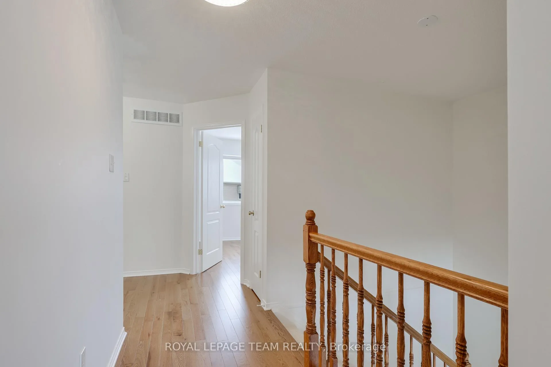 Photo 27 of 7 Manorgate Place, Ottawa, Craig Henry/Woodvale — HOMEH