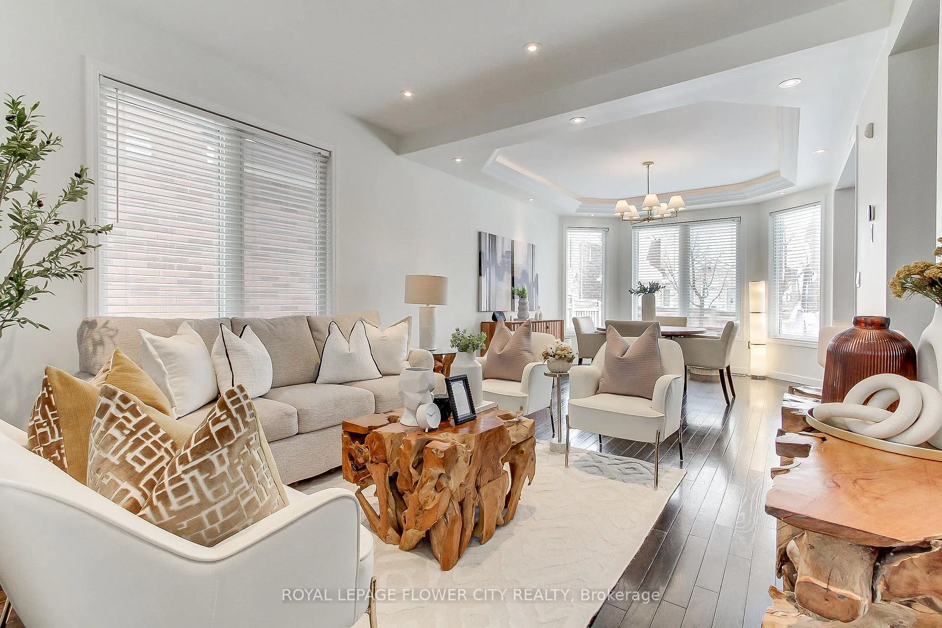 Photo 6 of 917 Mctrach Crescent, Milton, Harrison — HOMEH