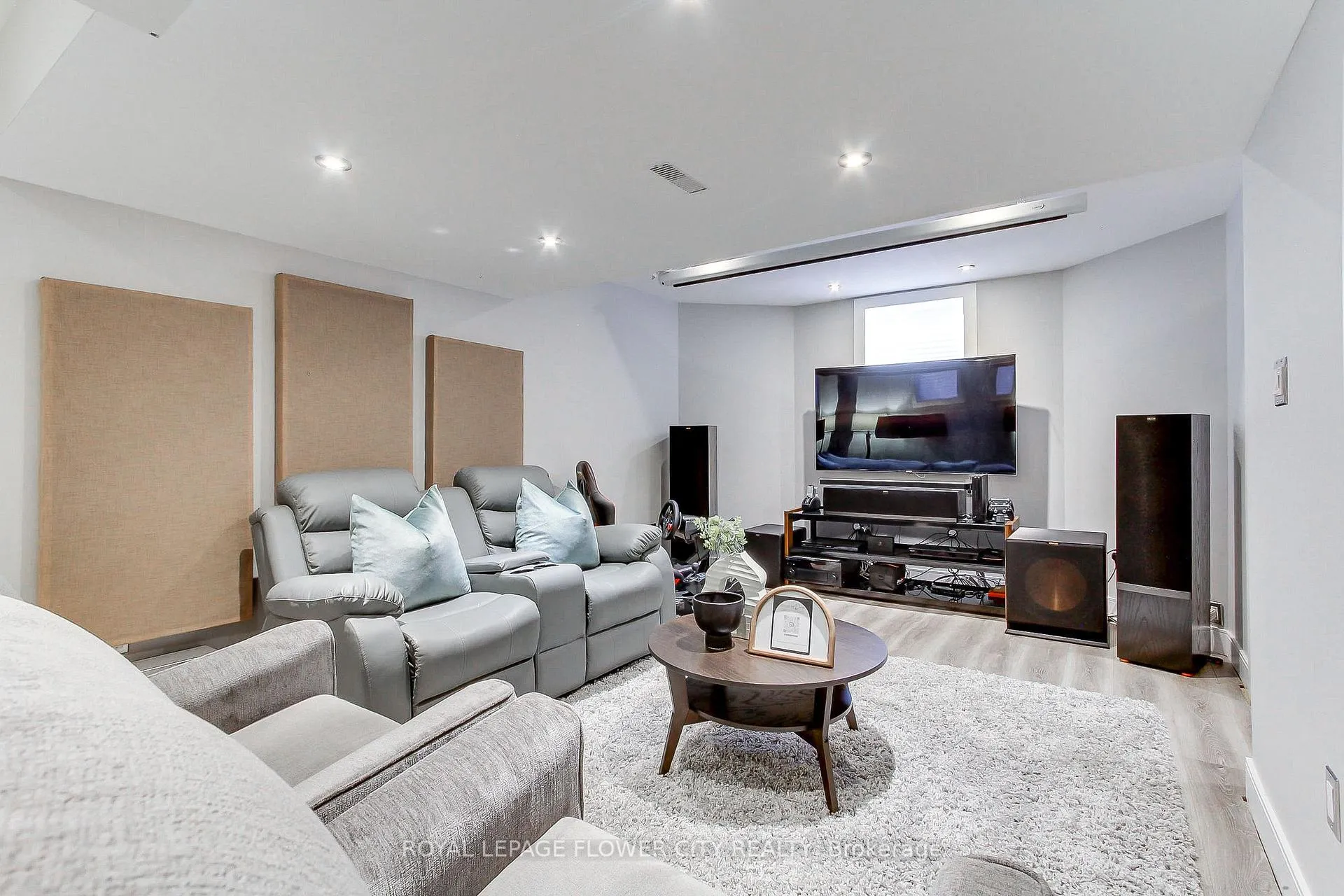 Photo 41 of 917 Mctrach Crescent, Milton, Harrison — HOMEH