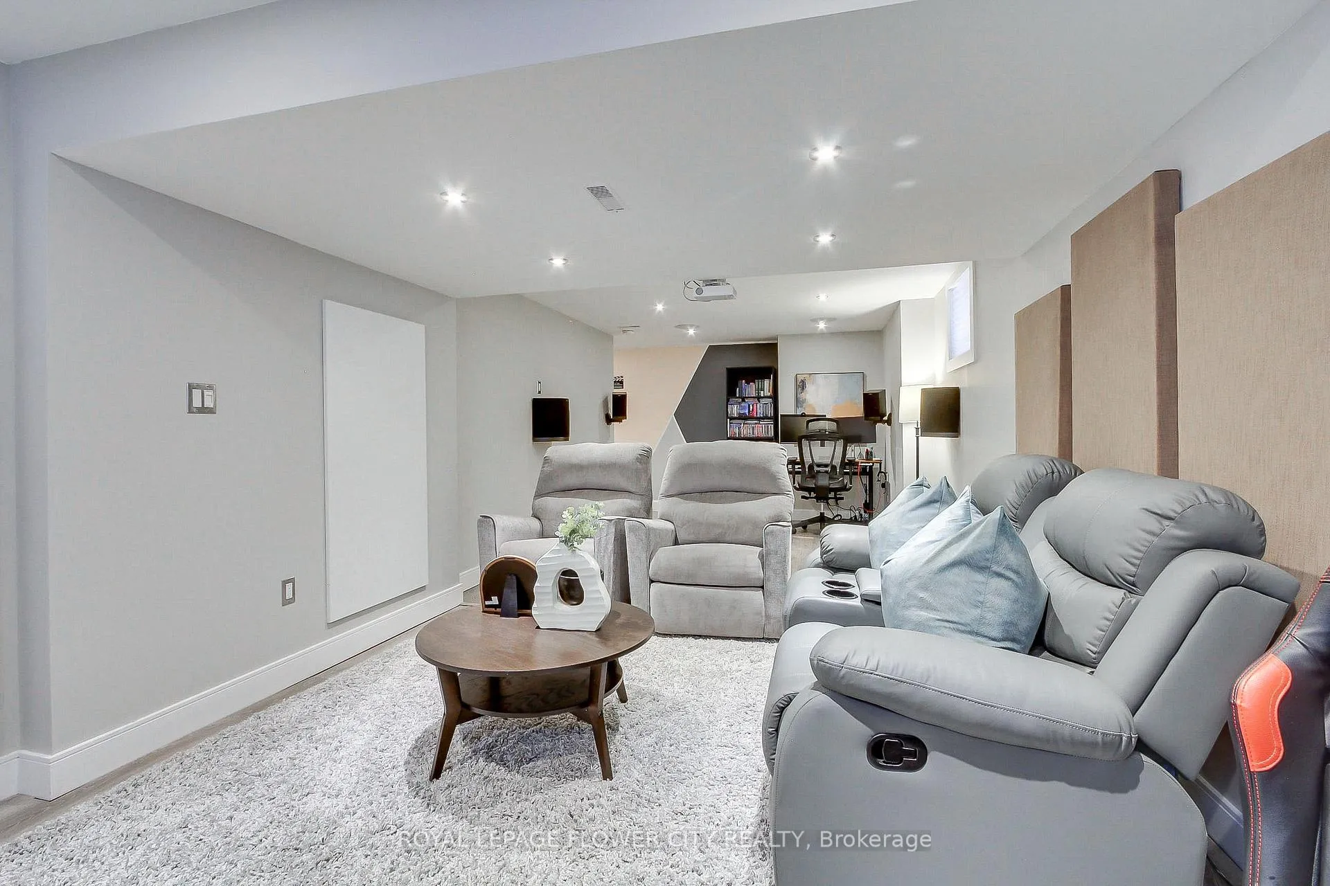 Photo 43 of 917 Mctrach Crescent, Milton, Harrison — HOMEH