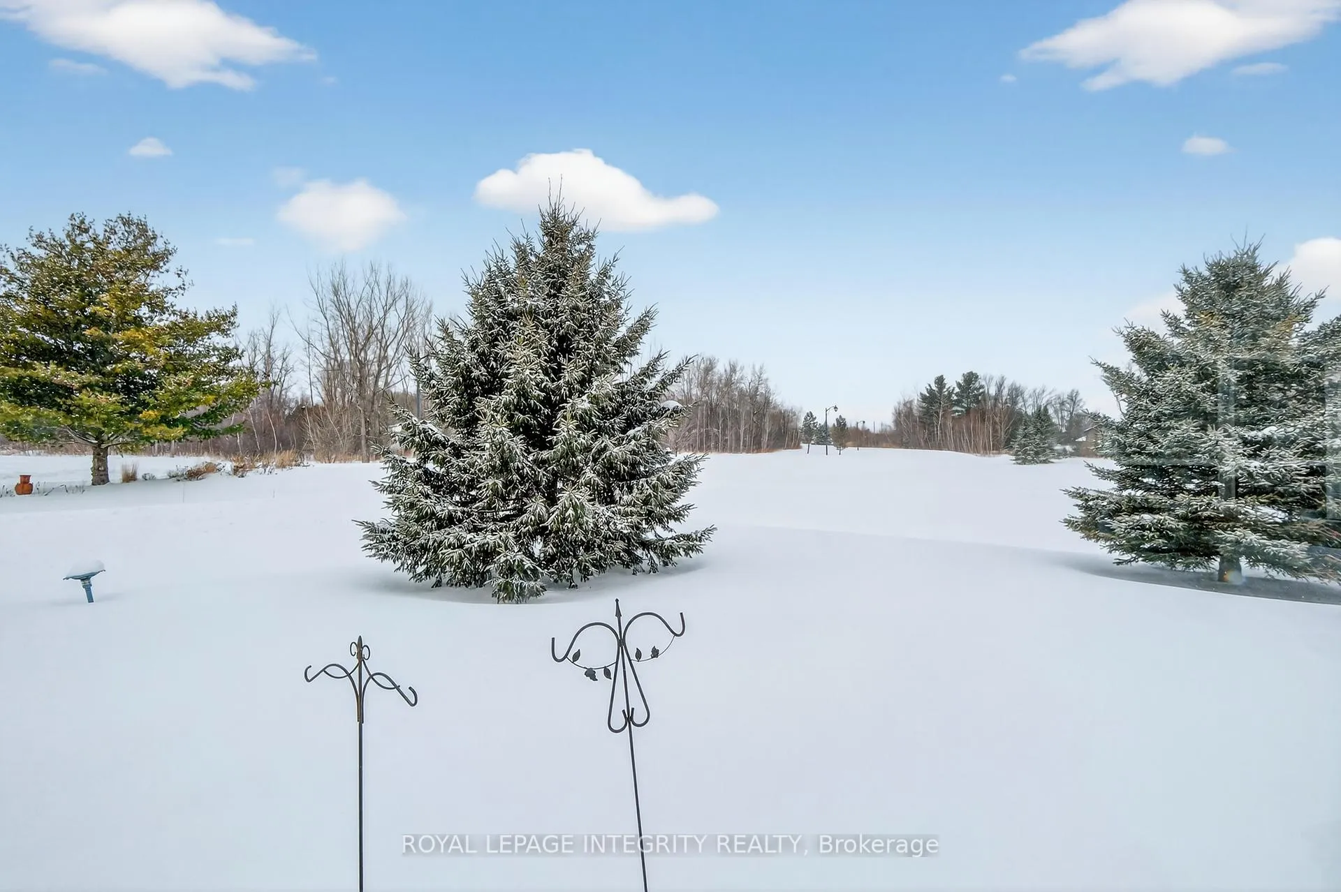 Photo 31 of 657 Country Trail Private, Ottawa, Carlsbad Springs — HOMEH