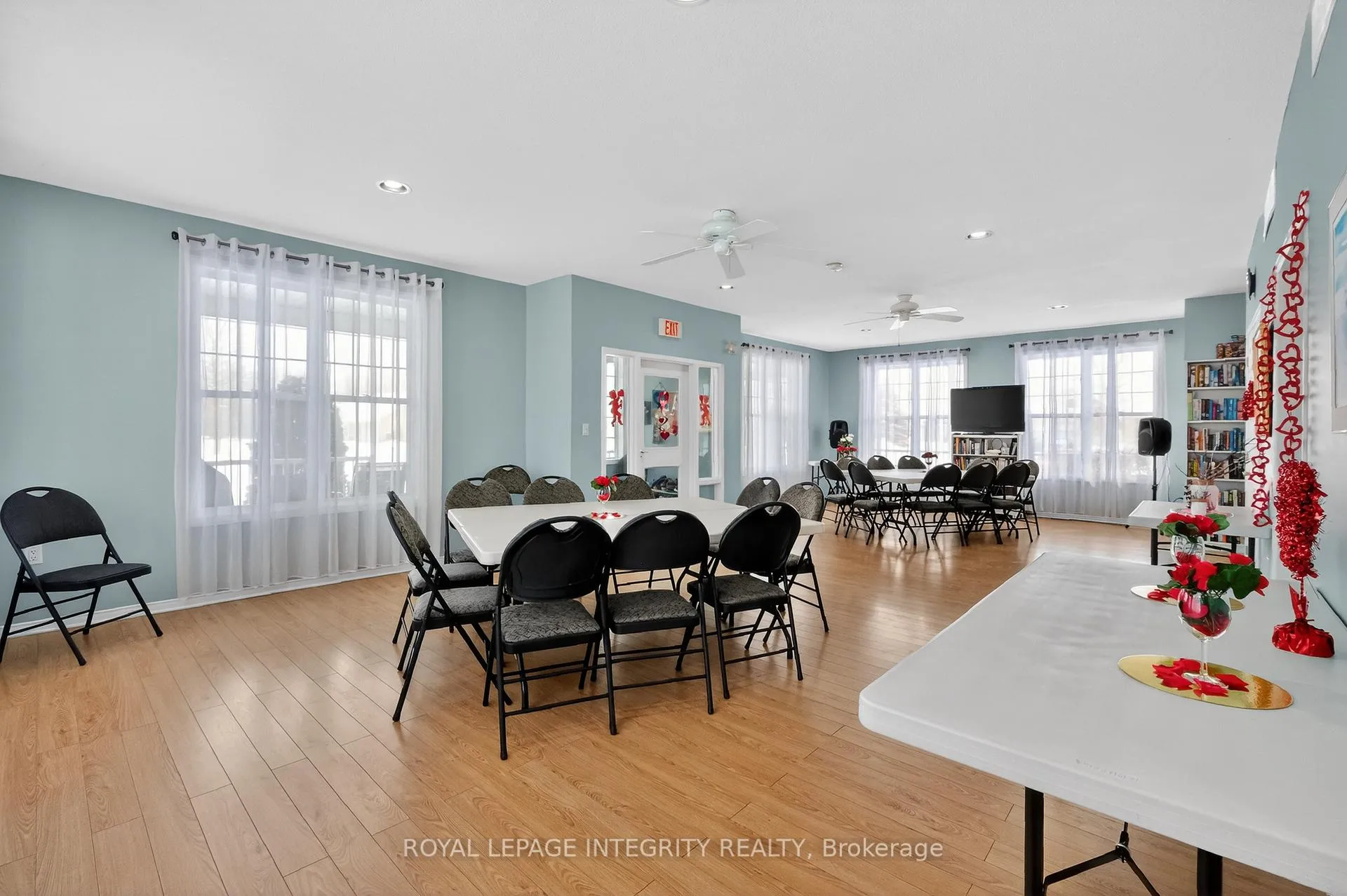 Photo 34 of 657 Country Trail Private, Ottawa, Carlsbad Springs — HOMEH