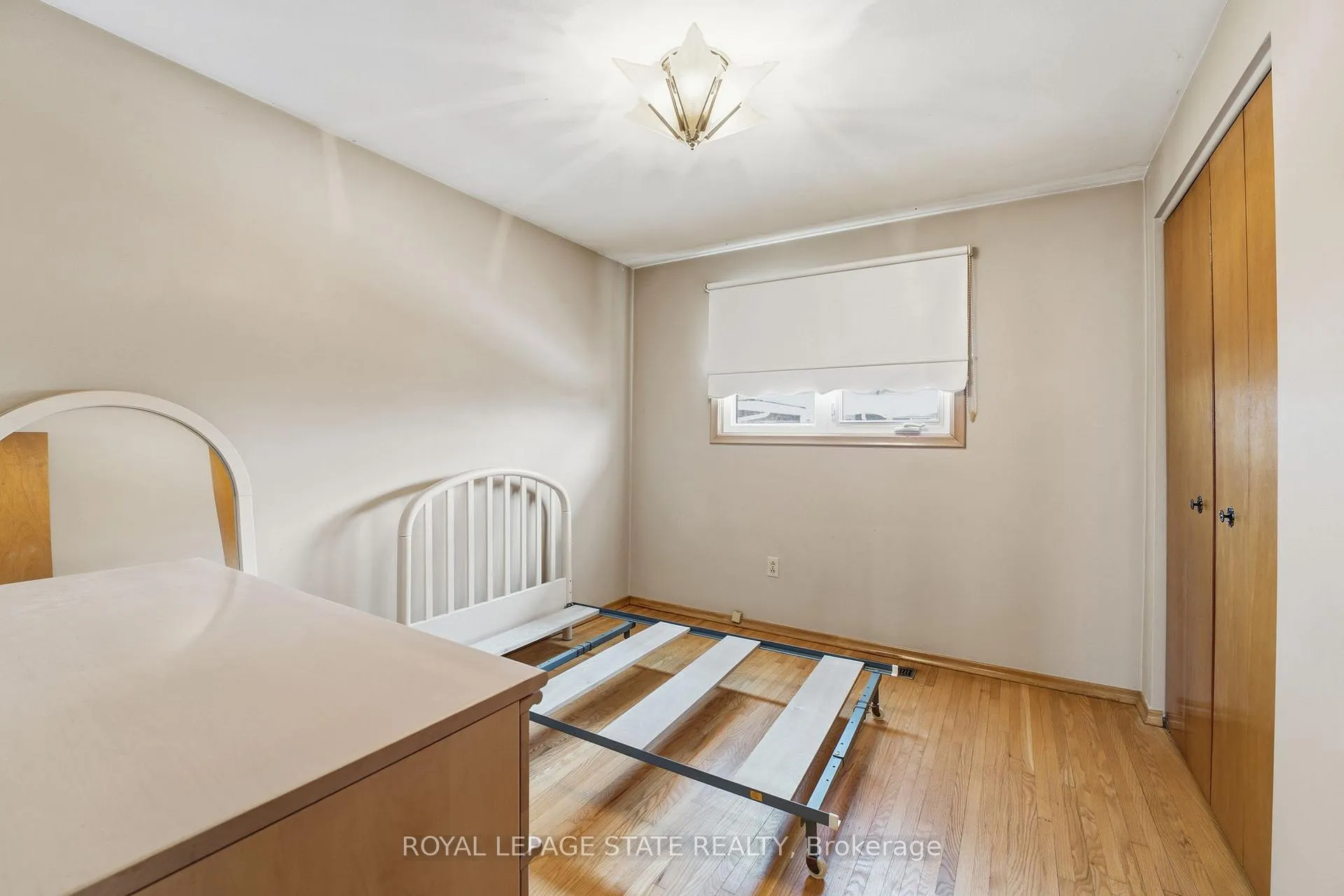 Photo 16 of 156 Kentley Drive, Hamilton, Kentley — HOMEH