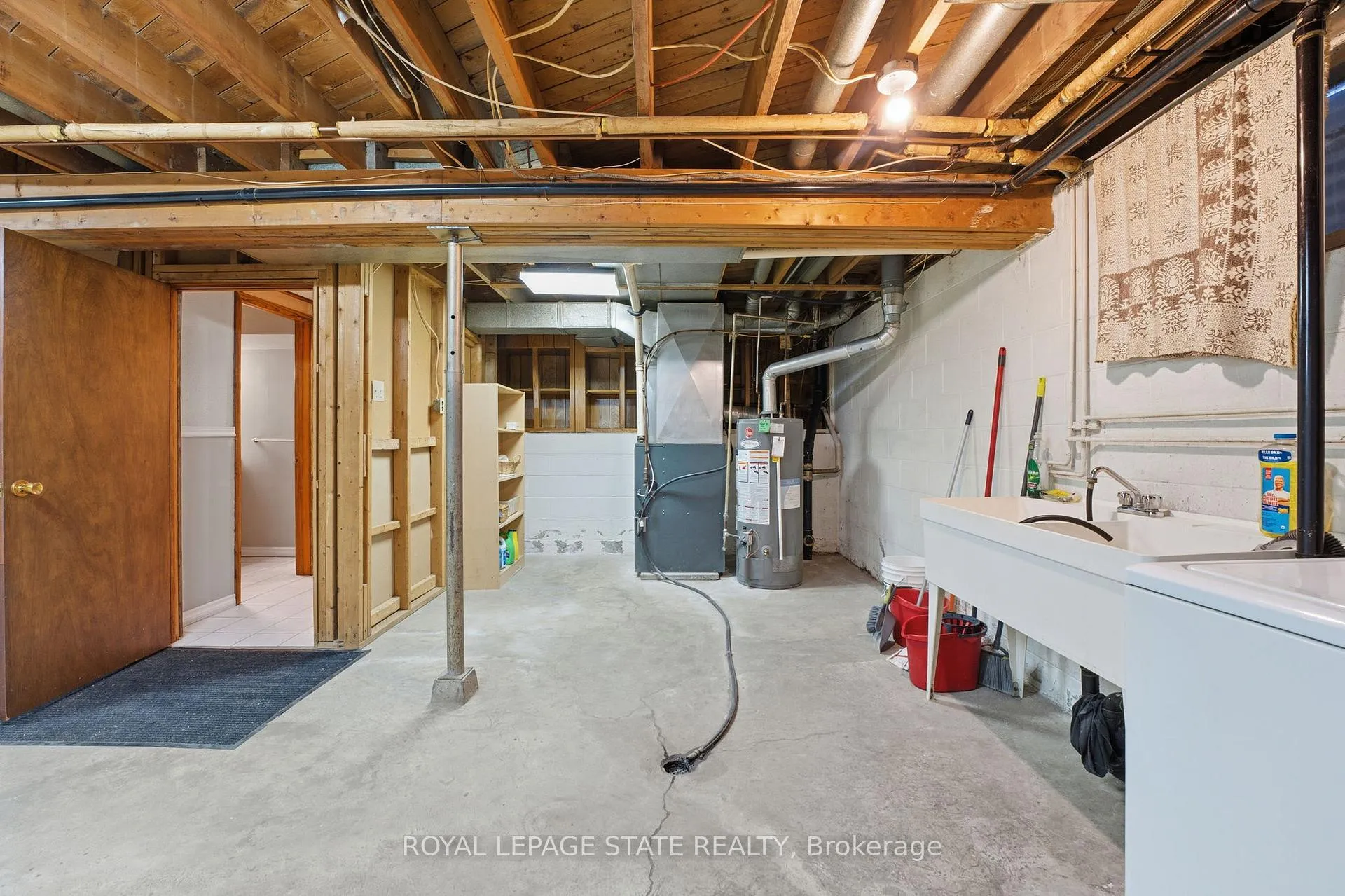 Photo 28 of 156 Kentley Drive, Hamilton, Kentley — HOMEH