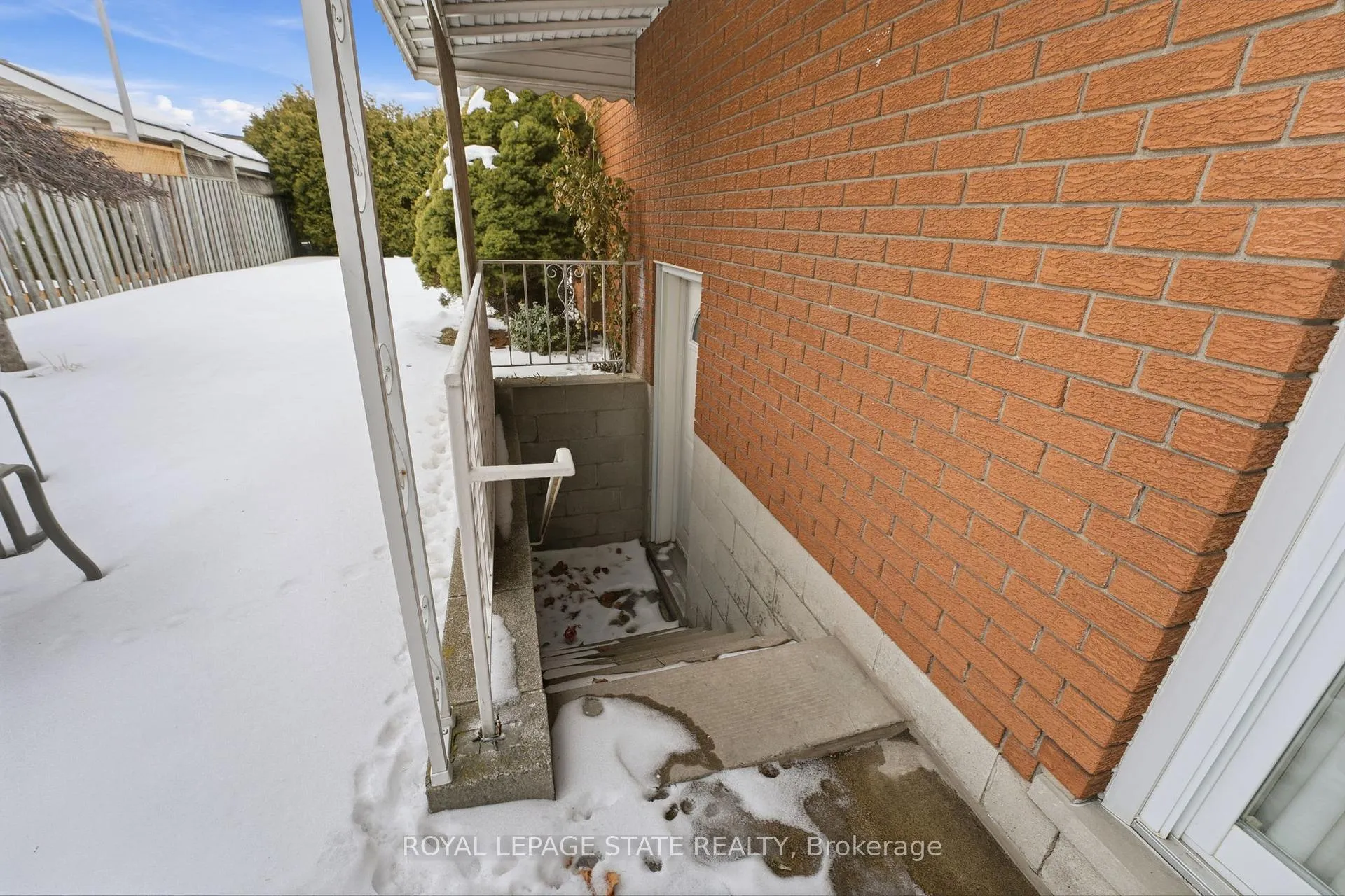 Photo 30 of 156 Kentley Drive, Hamilton, Kentley — HOMEH