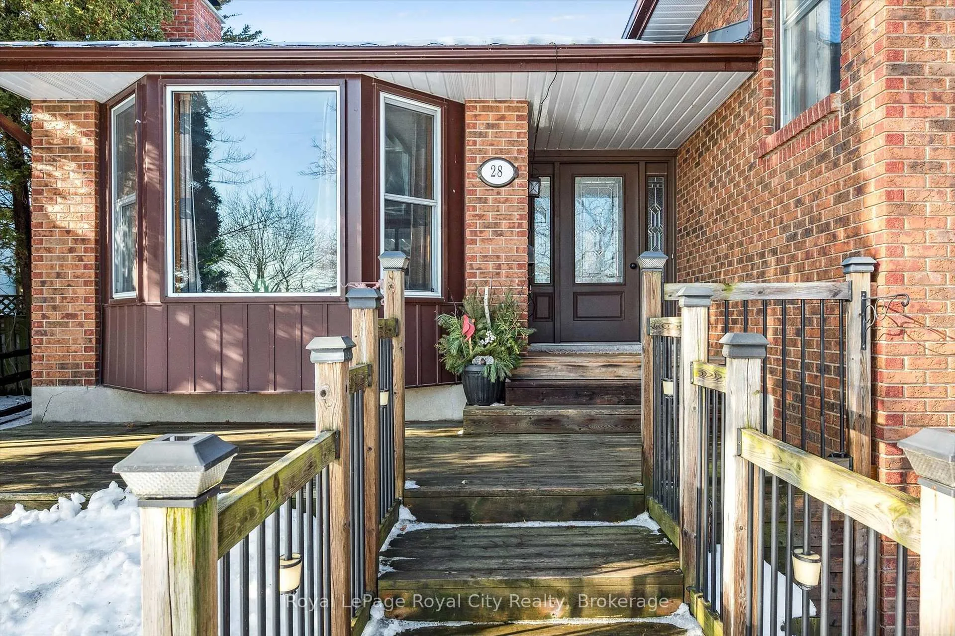 Photo 3 of 28 Wimbledon Road, Guelph, Willow West/Sugarbush/West Acres — HOMEH