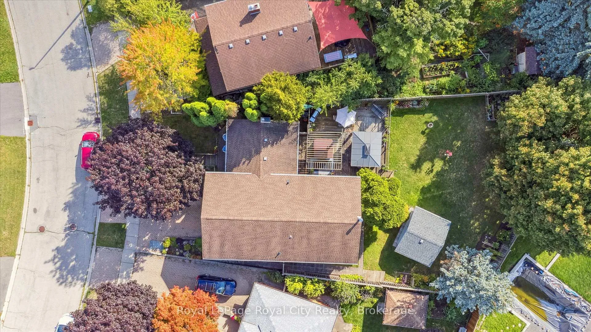 Photo 4 of 28 Wimbledon Road, Guelph, Willow West/Sugarbush/West Acres — HOMEH