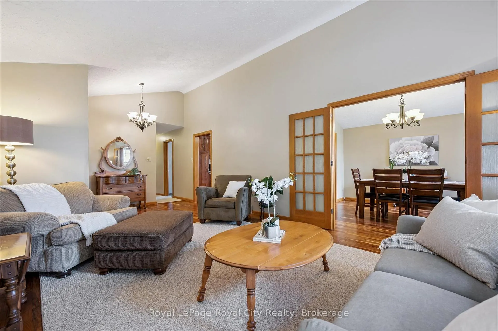 Photo 12 of 28 Wimbledon Road, Guelph, Willow West/Sugarbush/West Acres — HOMEH