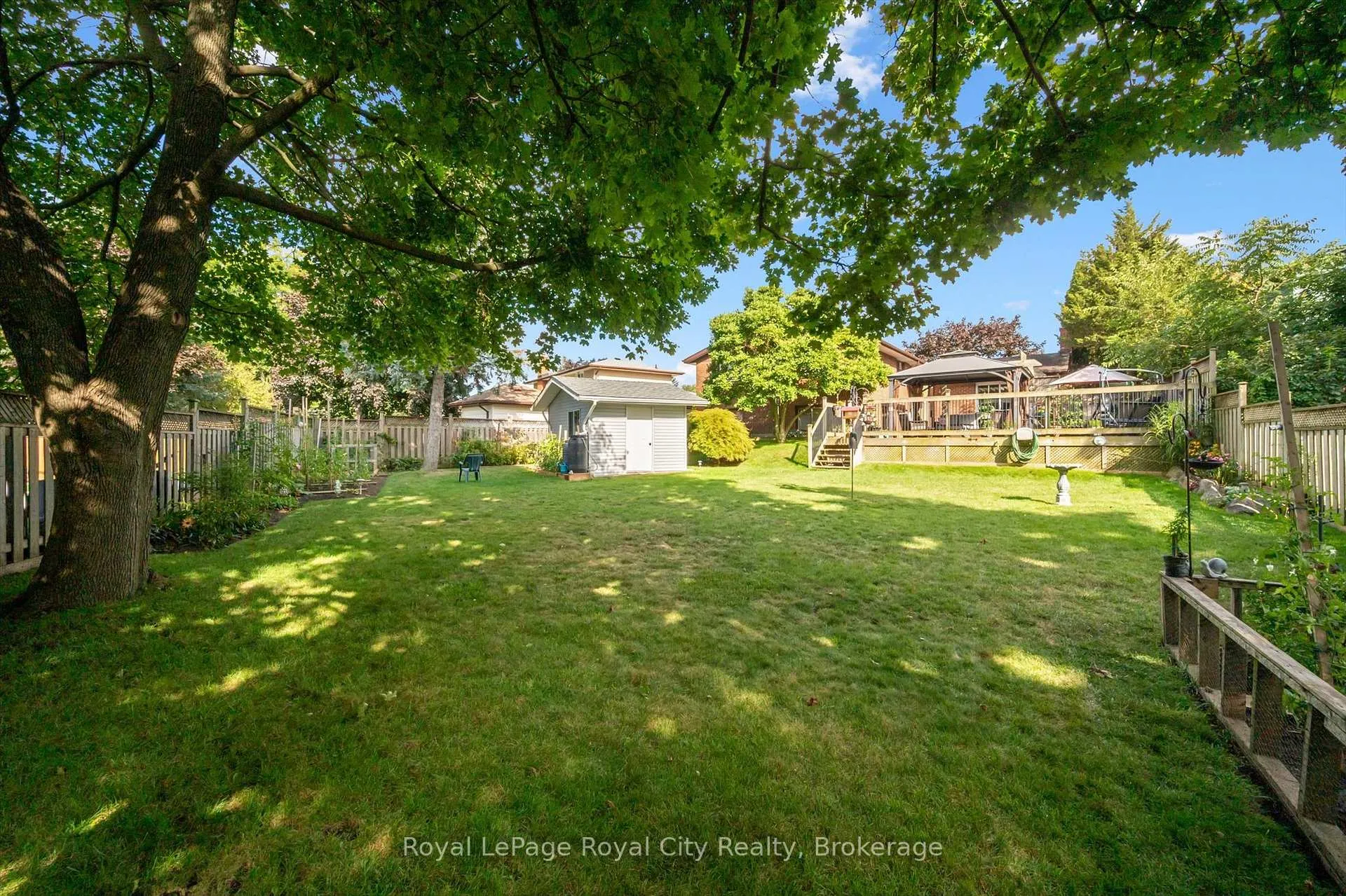 Photo 41 of 28 Wimbledon Road, Guelph, Willow West/Sugarbush/West Acres — HOMEH