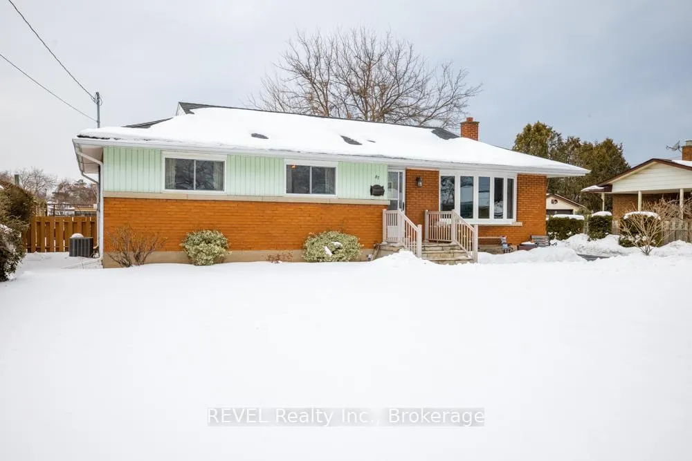 Photo 1 of 87 Royal Manor Drive, St. Catharines, Carlton/Bunting — HOMEH