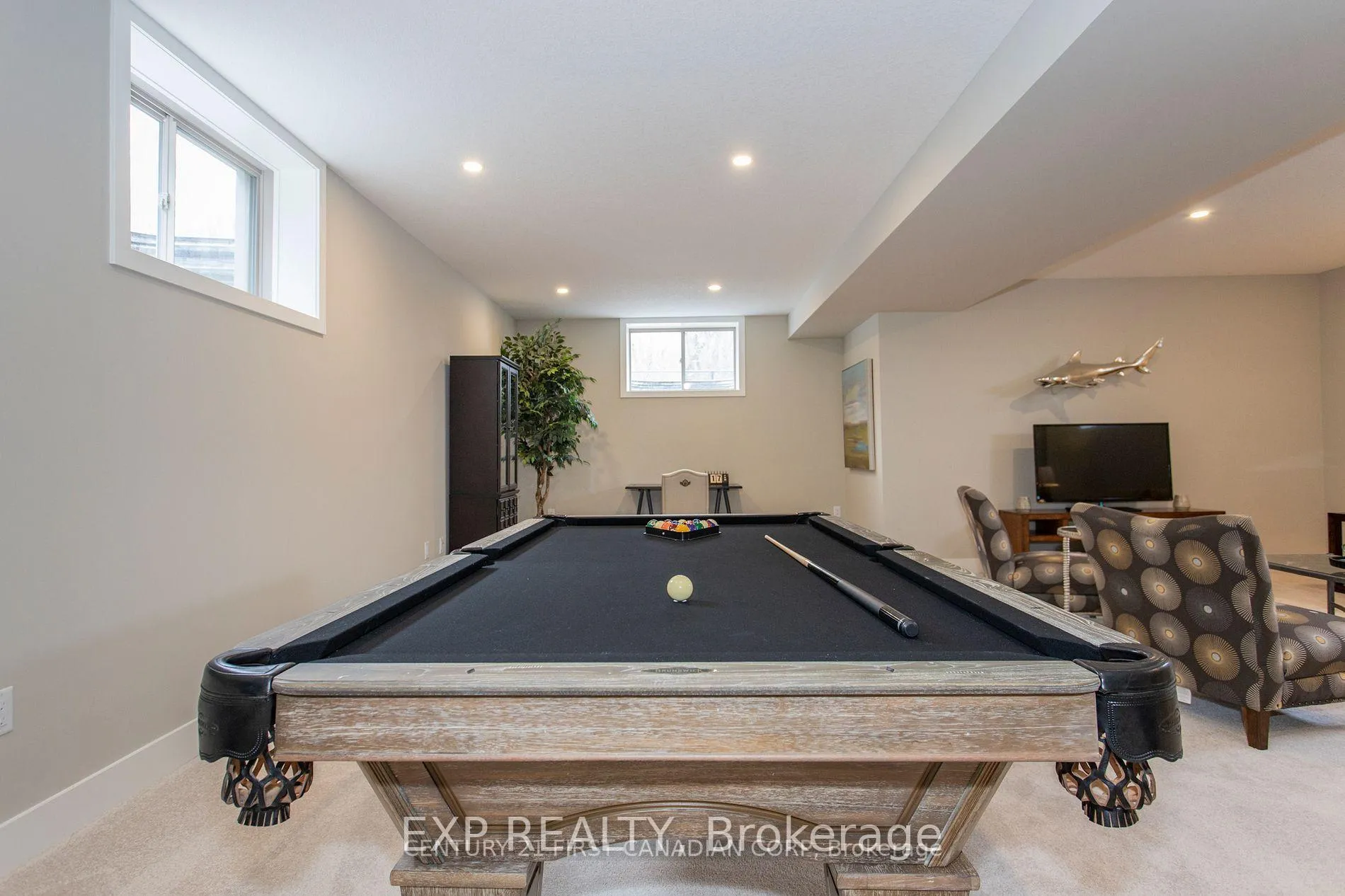 Photo 21 of 2244 Evans Boulevard, London, South U — HOMEH