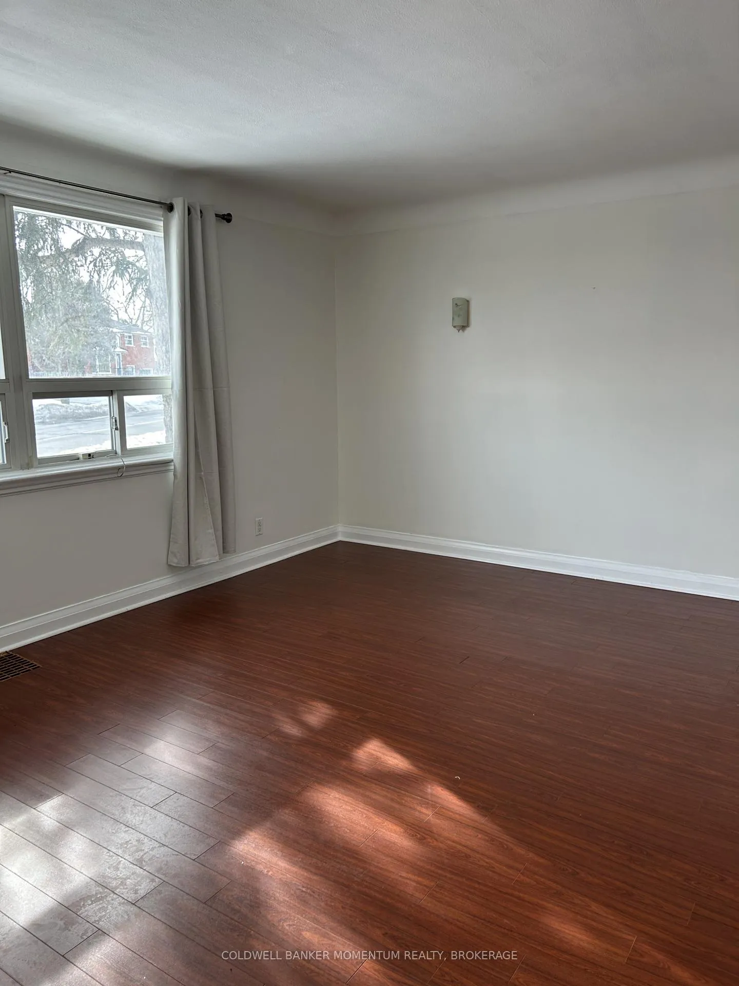Photo 21 of Unit Unit 1, 303 Carlton Street, St. Catharines, Fairview — HOMEH