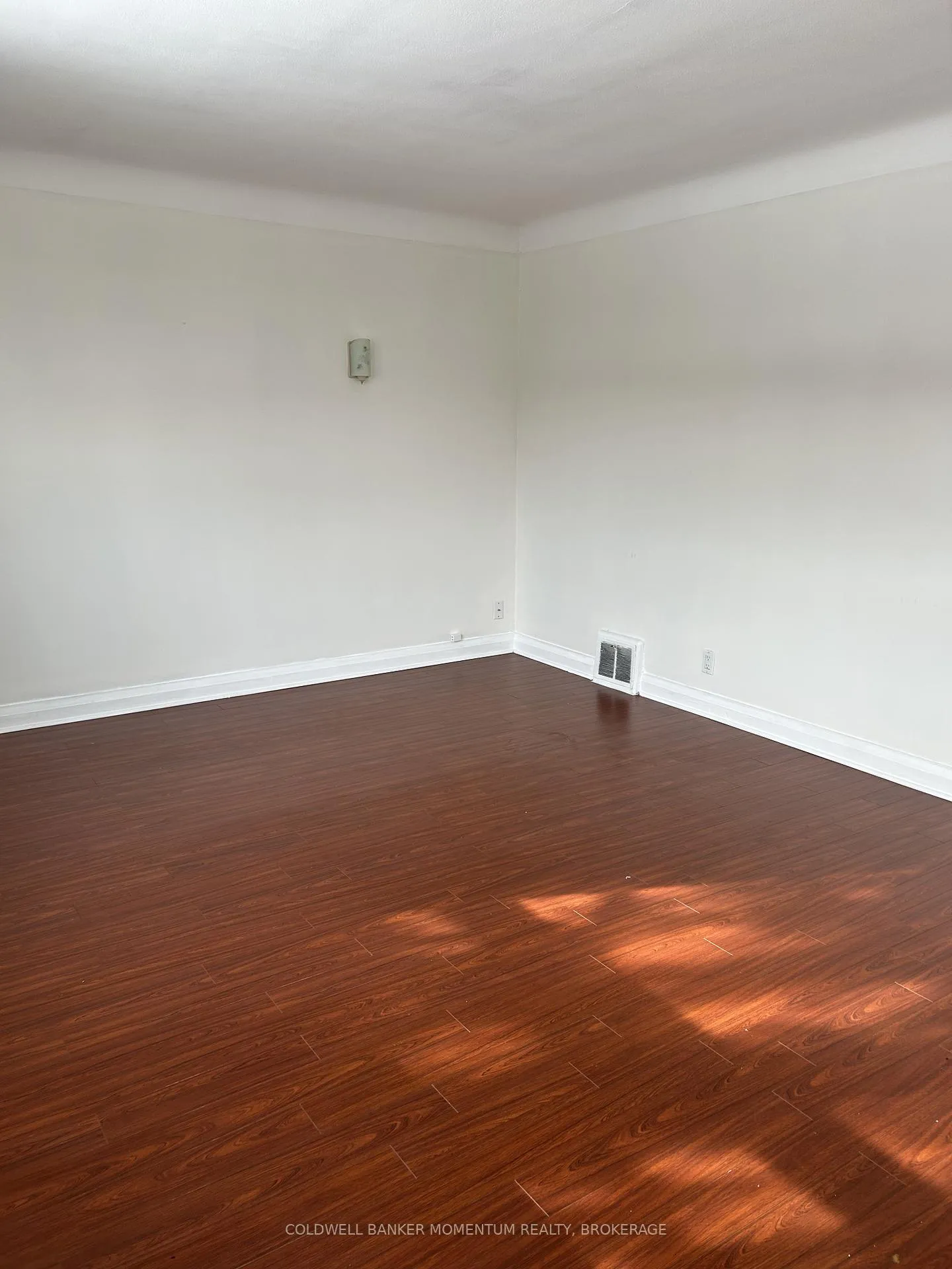 Photo 22 of Unit Unit 1, 303 Carlton Street, St. Catharines, Fairview — HOMEH