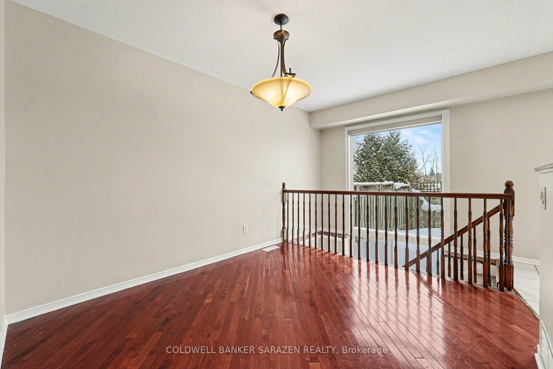 Photo 4 of 61 Scout Street, Ottawa, Central Park — HOMEH