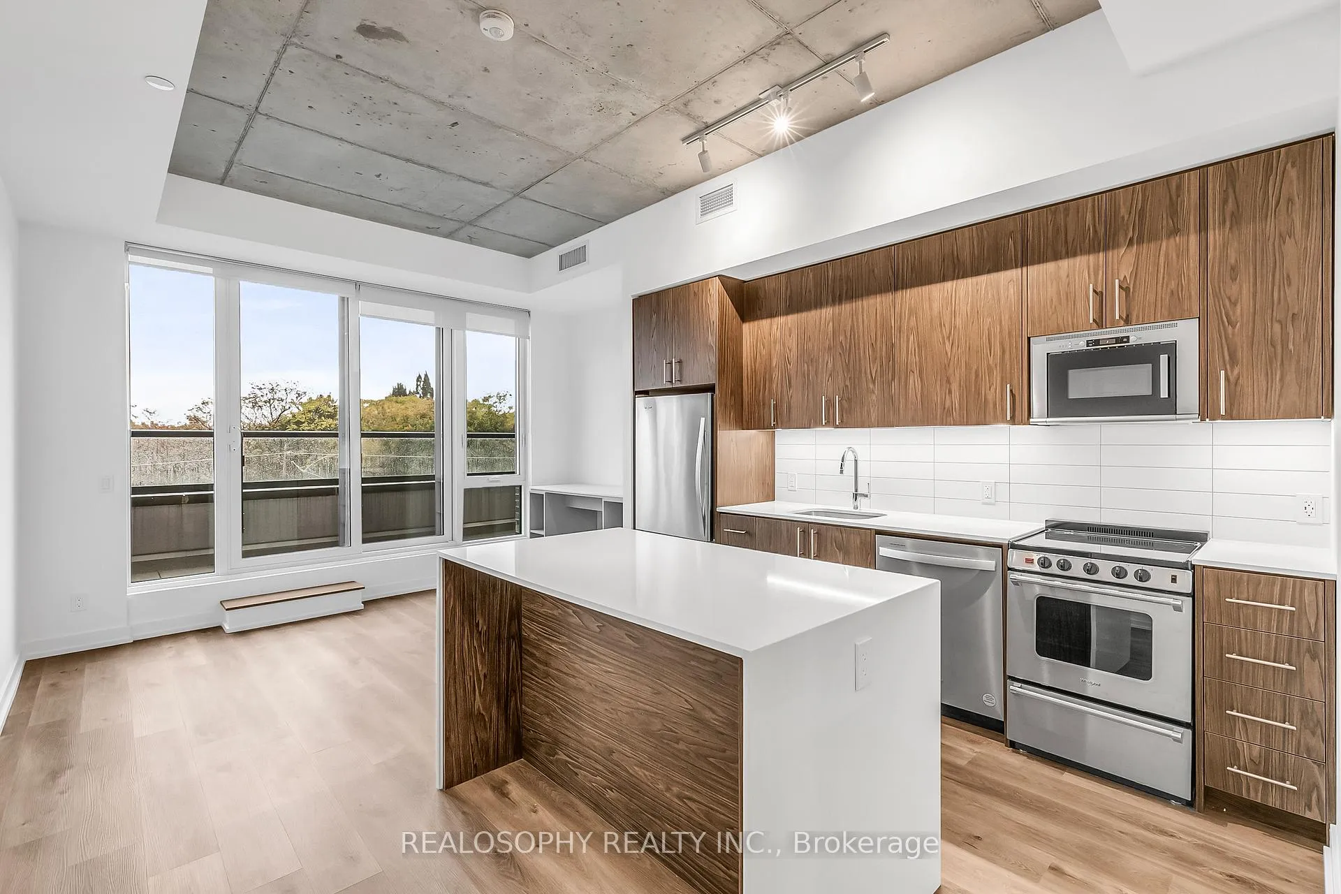 Photo 2 of Unit 505, 115 Larchmount Avenue, Toronto, South Riverdale — HOMEH