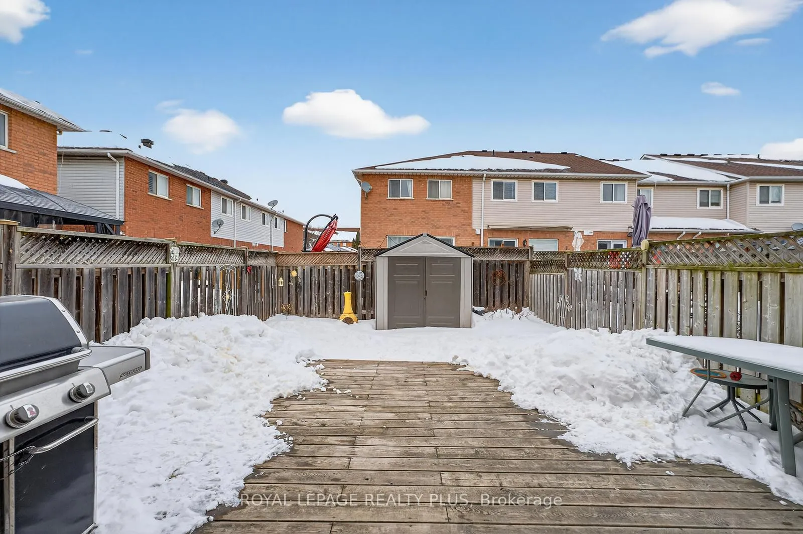 Photo 30 of 707 Inverary Road, Burlington, Shoreacres — HOMEH