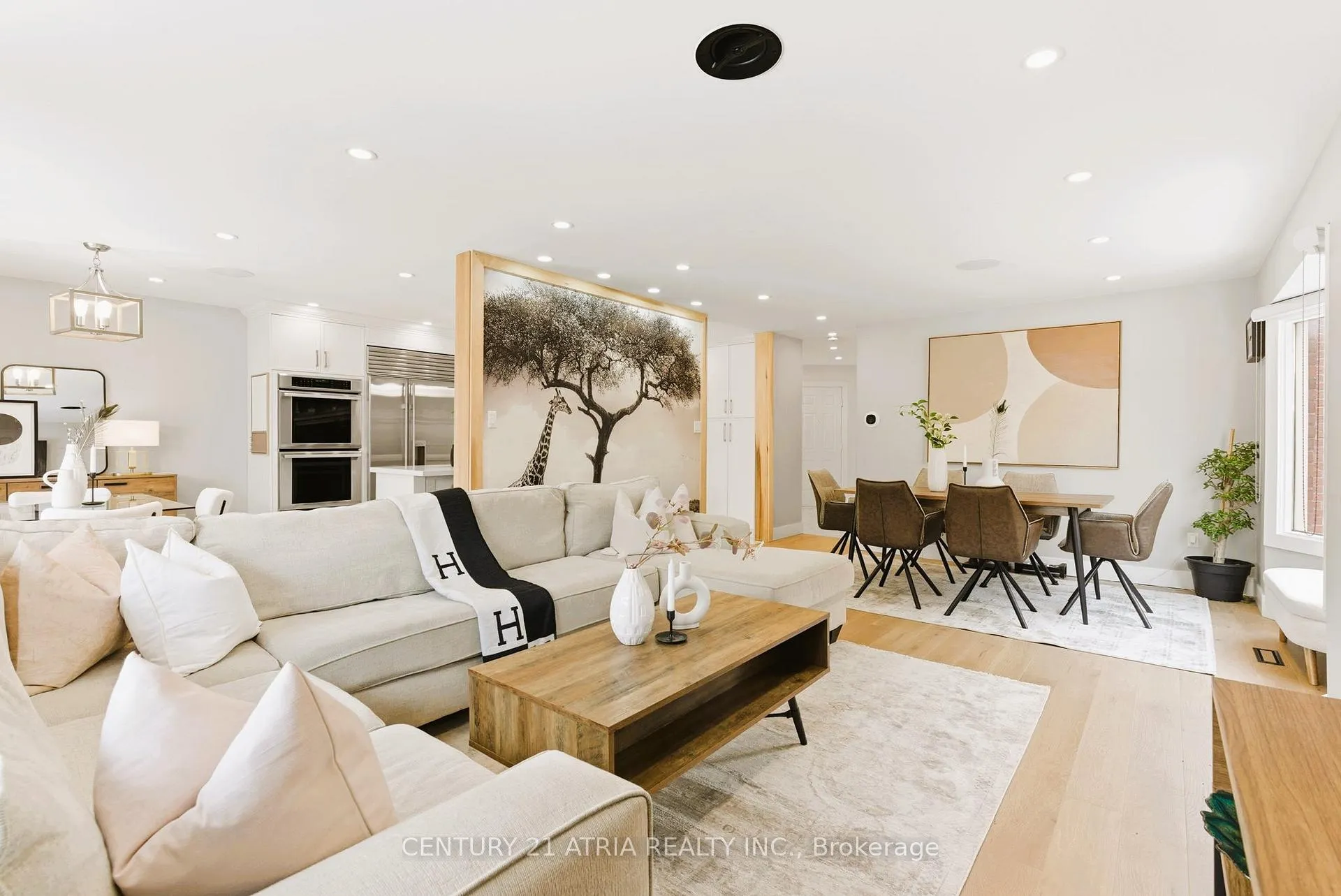 Photo 1 of 7 Michener Crescent, Markham, Raymerville — HOMEH