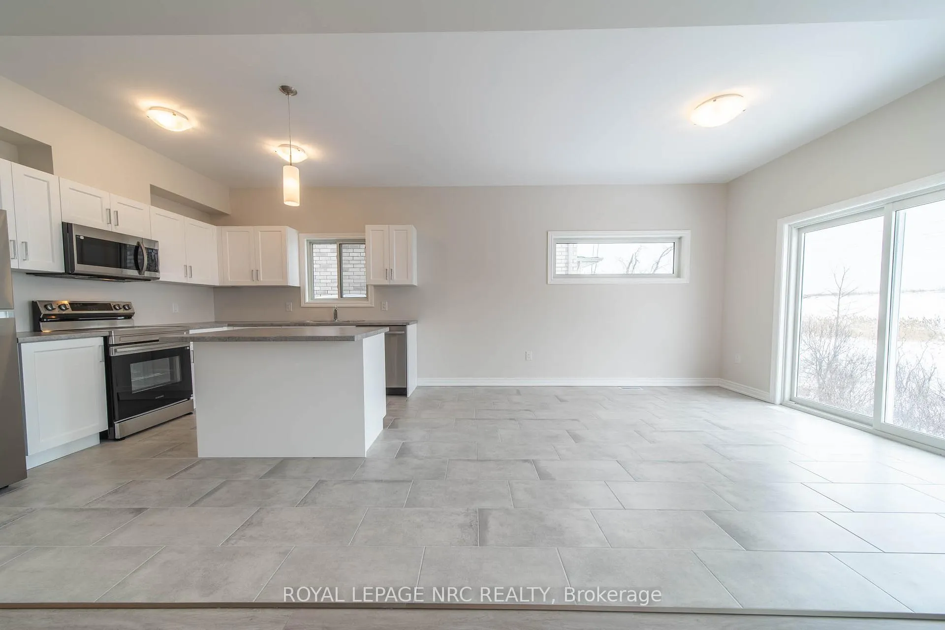 Photo 7 of 52 Wilson Drive, Thorold, Hurricane/Merrittville — HOMEH