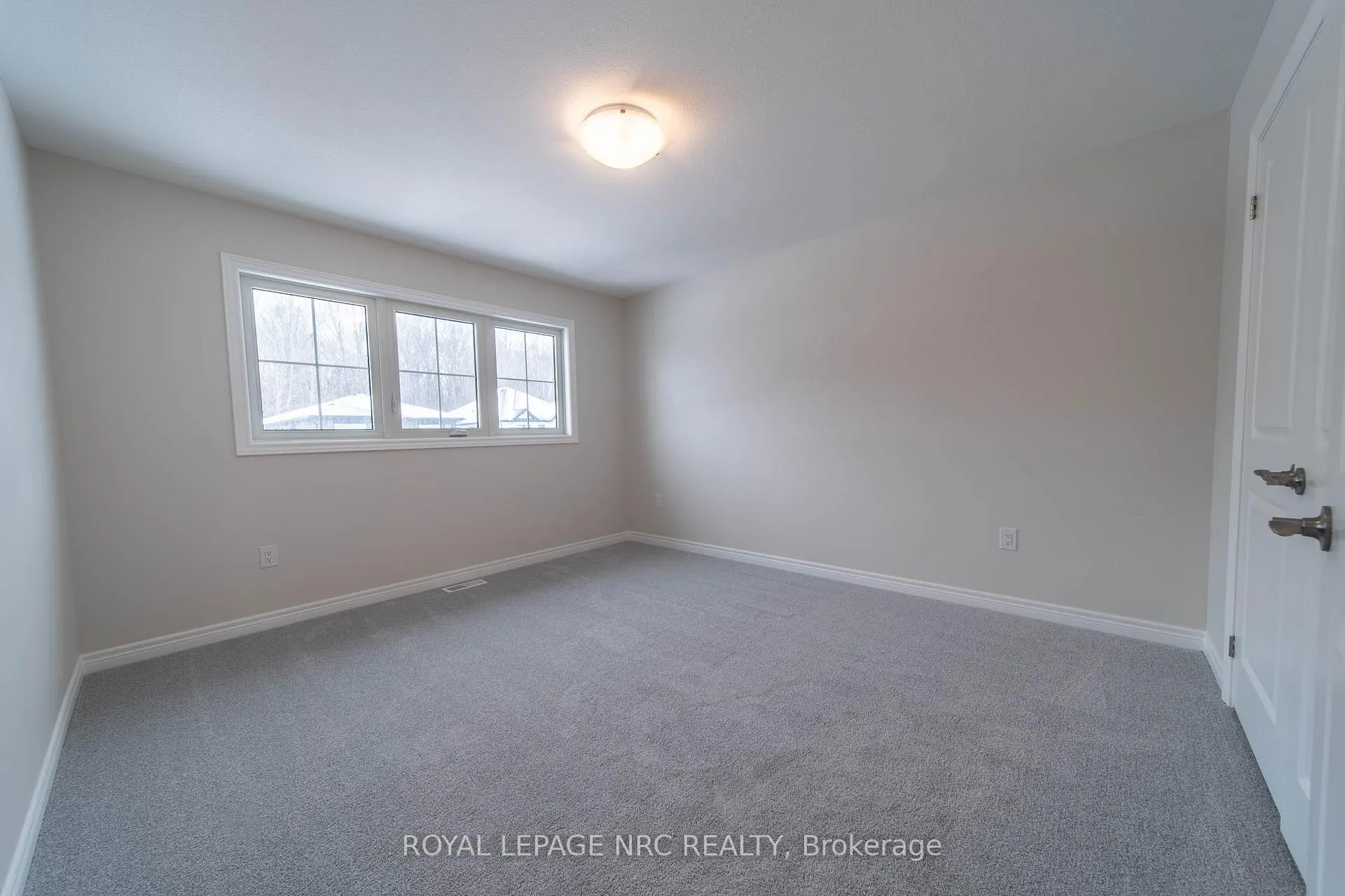 Photo 14 of 52 Wilson Drive, Thorold, Hurricane/Merrittville — HOMEH
