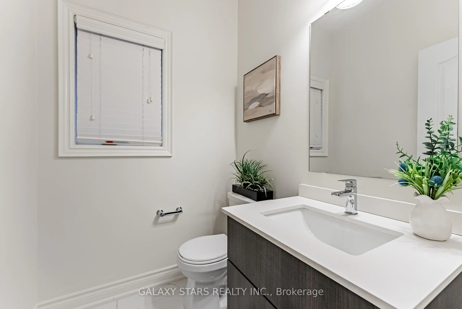 Photo 17 of 1226 Mcphedran Point, Milton, Ford — HOMEH