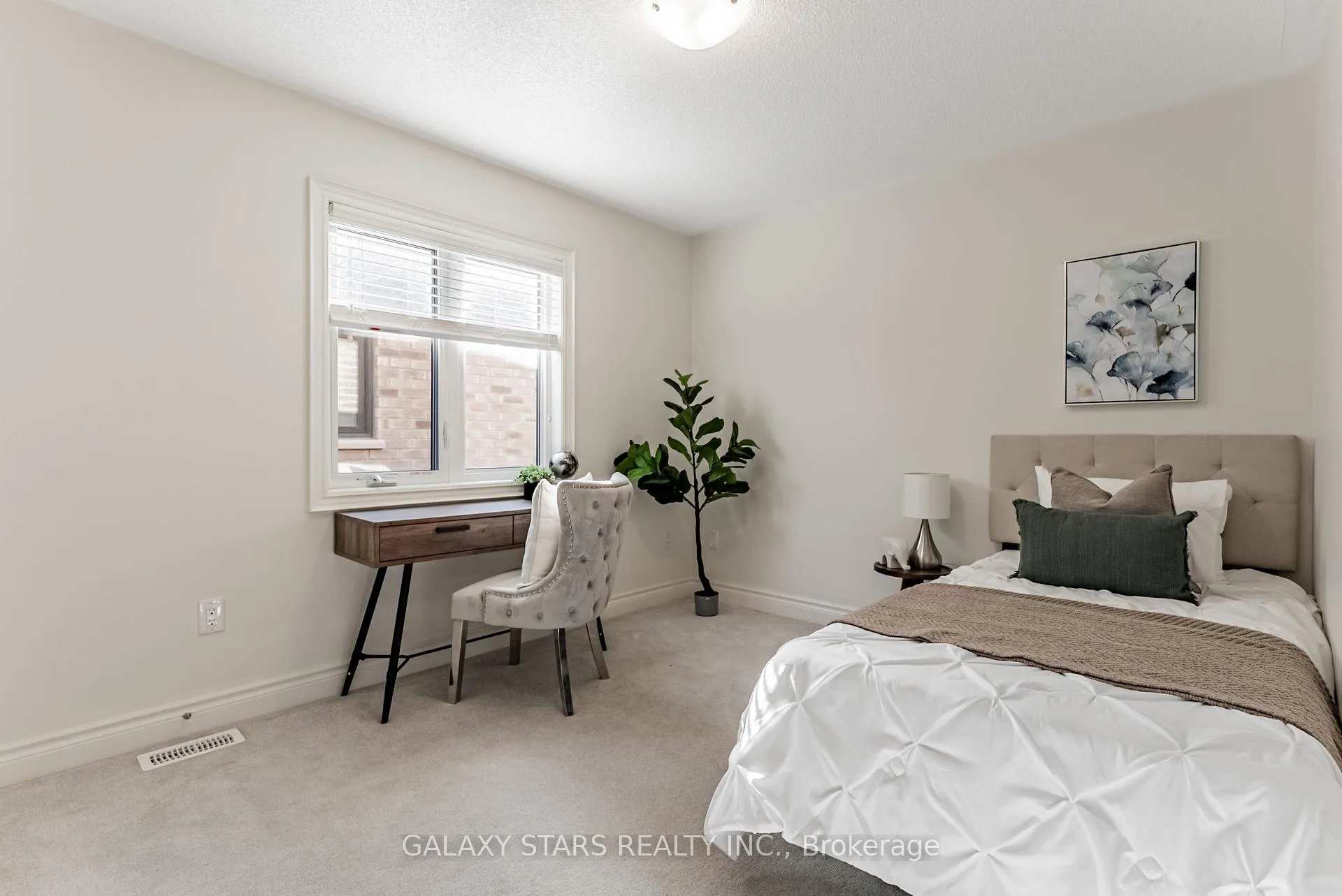 Photo 24 of 1226 Mcphedran Point, Milton, Ford — HOMEH