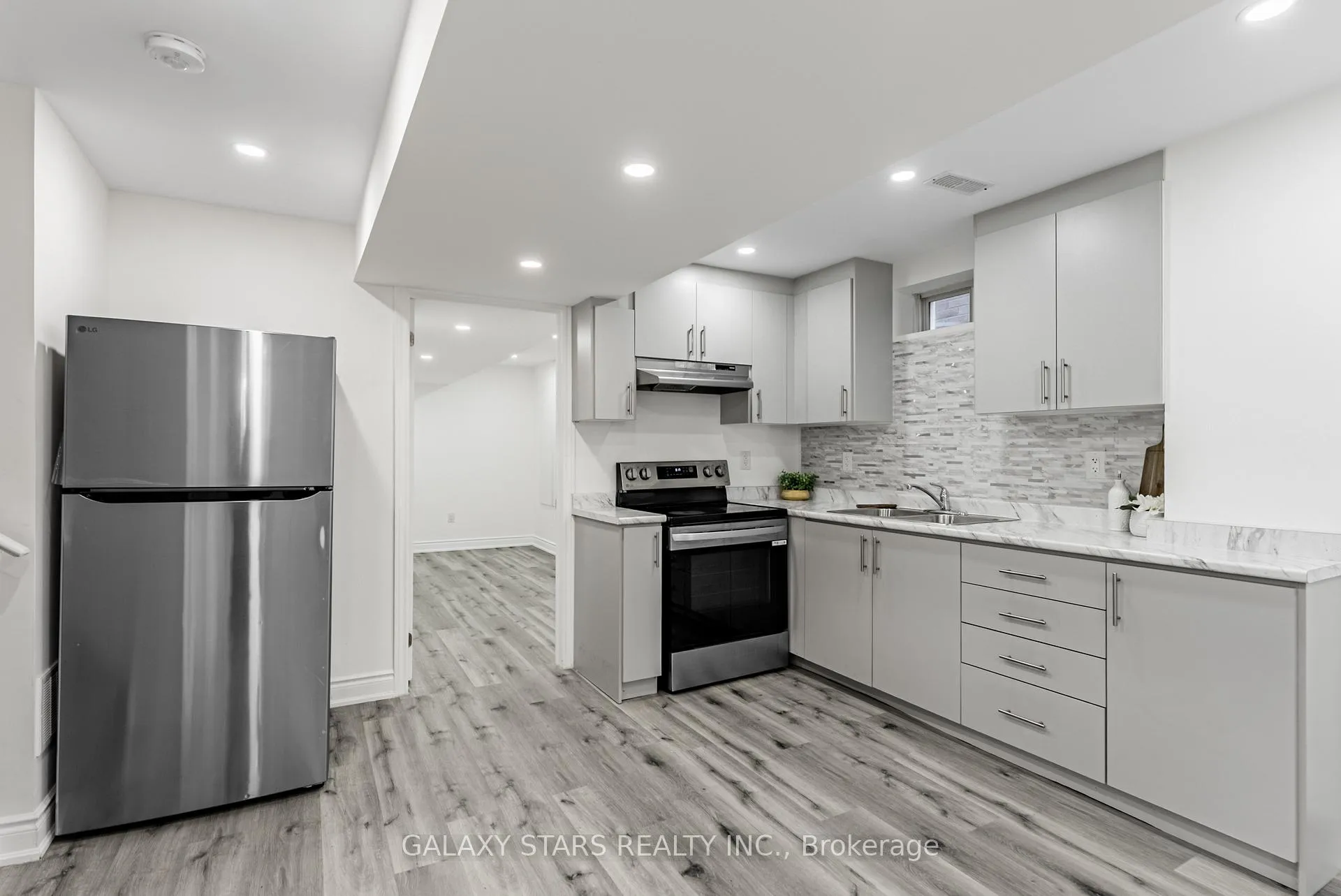 Photo 32 of 1226 Mcphedran Point, Milton, Ford — HOMEH