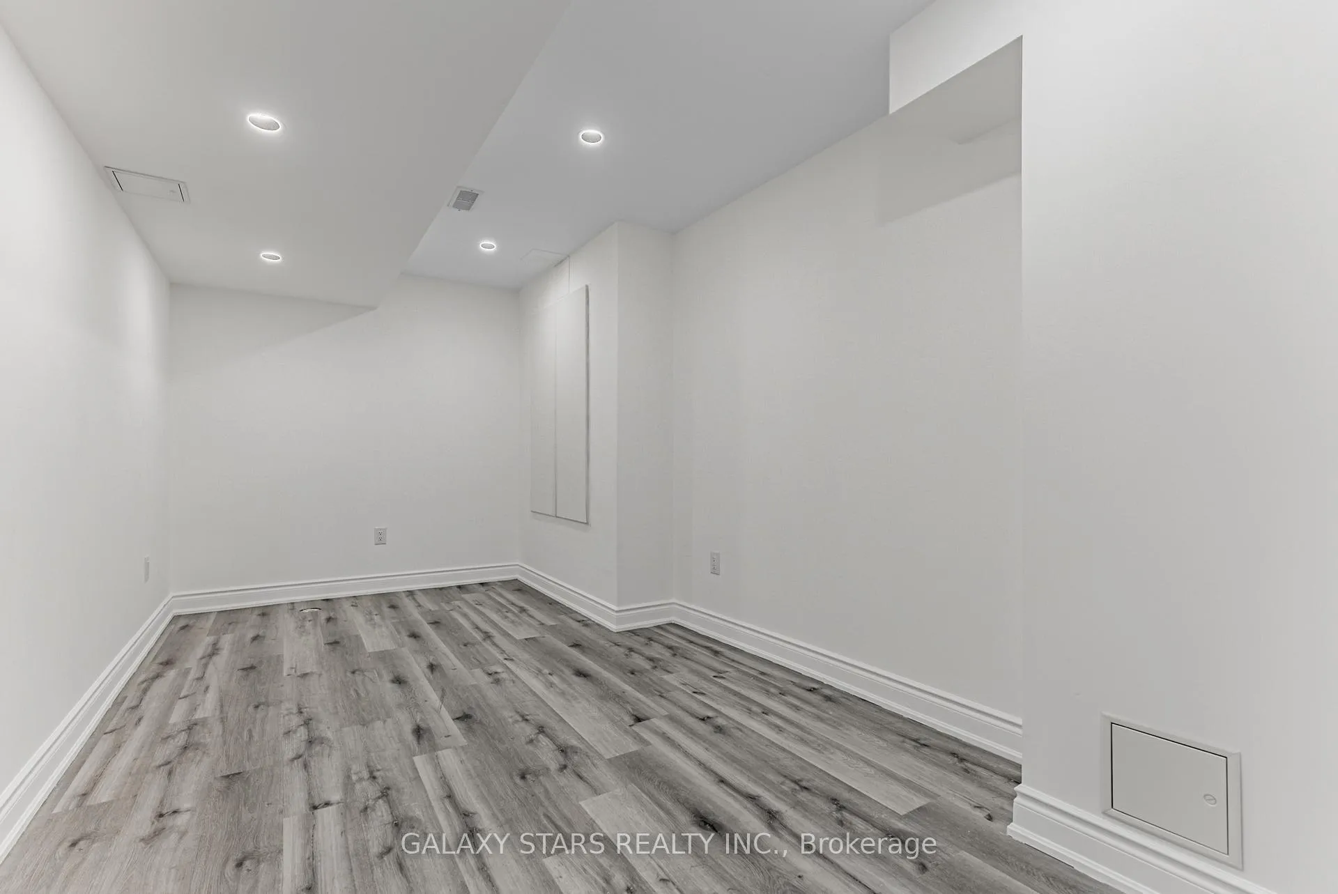 Photo 34 of 1226 Mcphedran Point, Milton, Ford — HOMEH