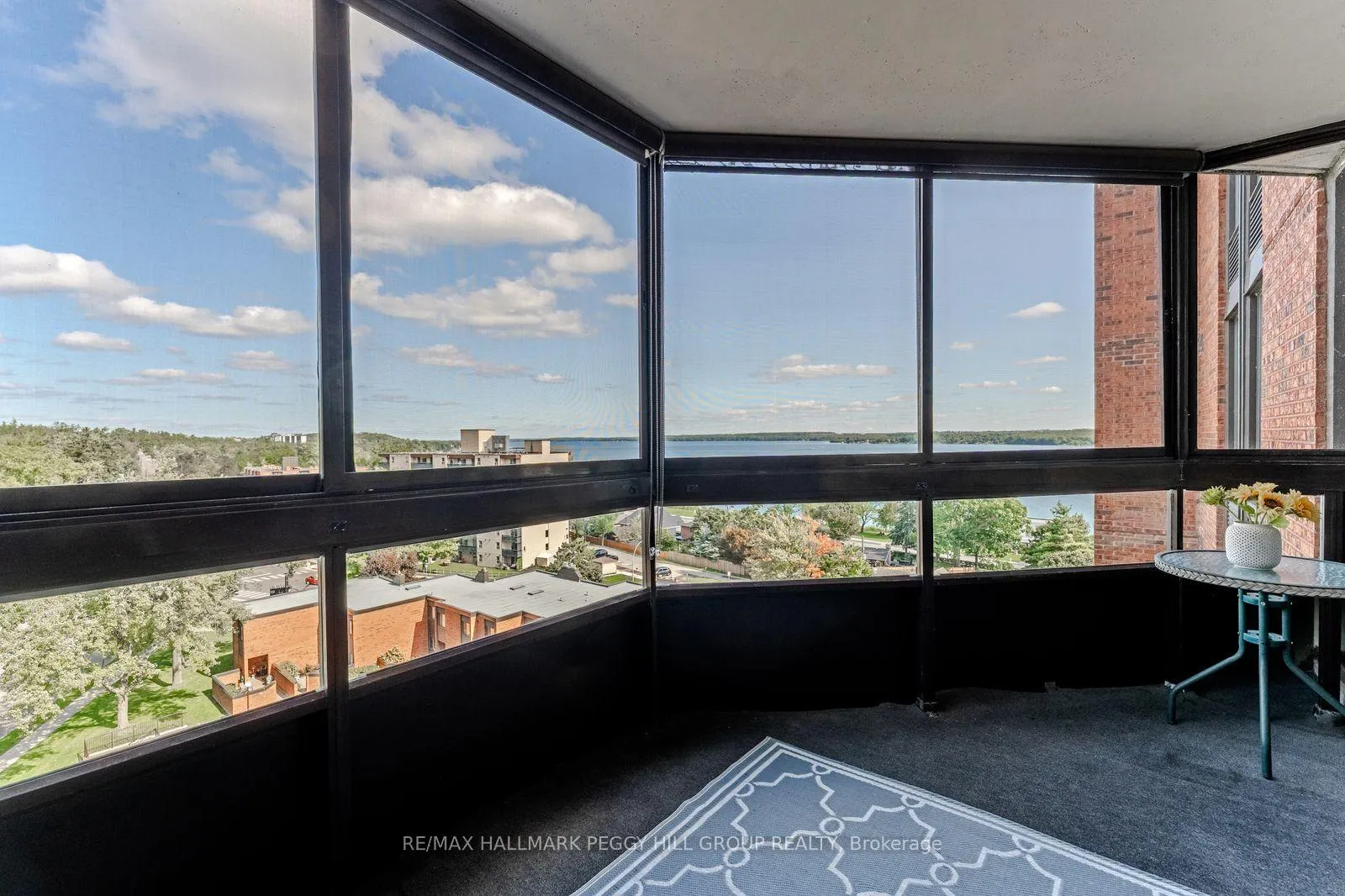 Photo 11 of Unit 803, 181 Collier Street, Barrie, North Shore — HOMEH