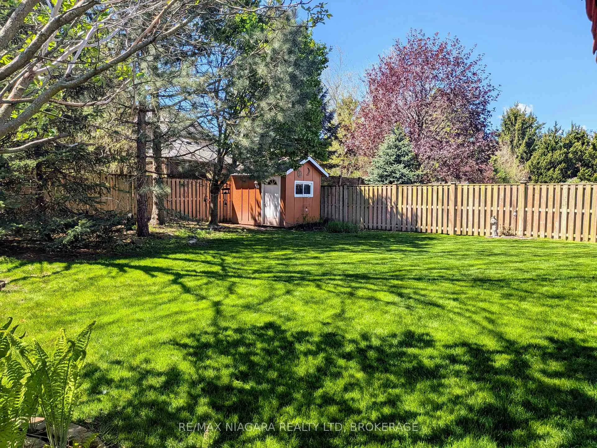 Photo 29 of 7874 Bishop Avenue, Niagara Falls, Mt. Carmel — HOMEH