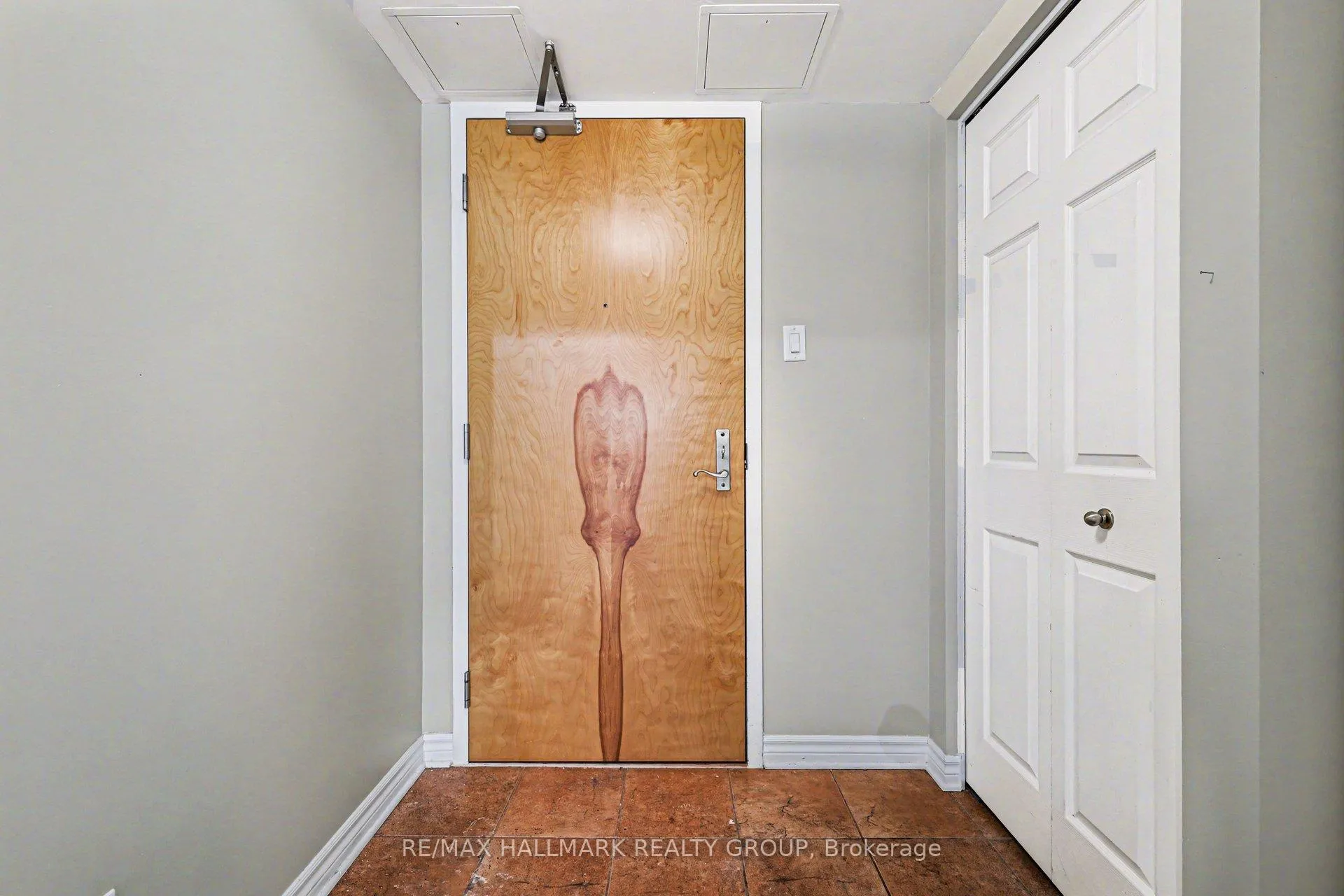 Photo 3 of Unit 510, 250 lett Street, Ottawa, West Centre Town — HOMEH