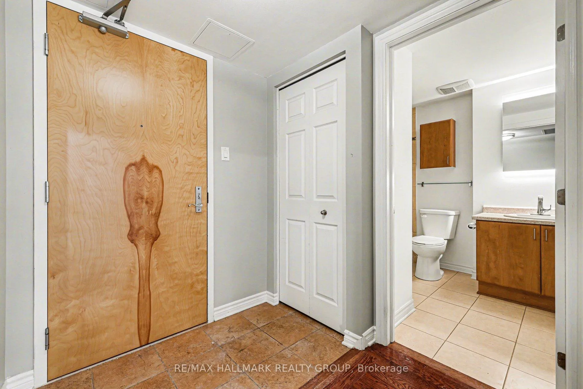 Photo 4 of Unit 510, 250 lett Street, Ottawa, West Centre Town — HOMEH