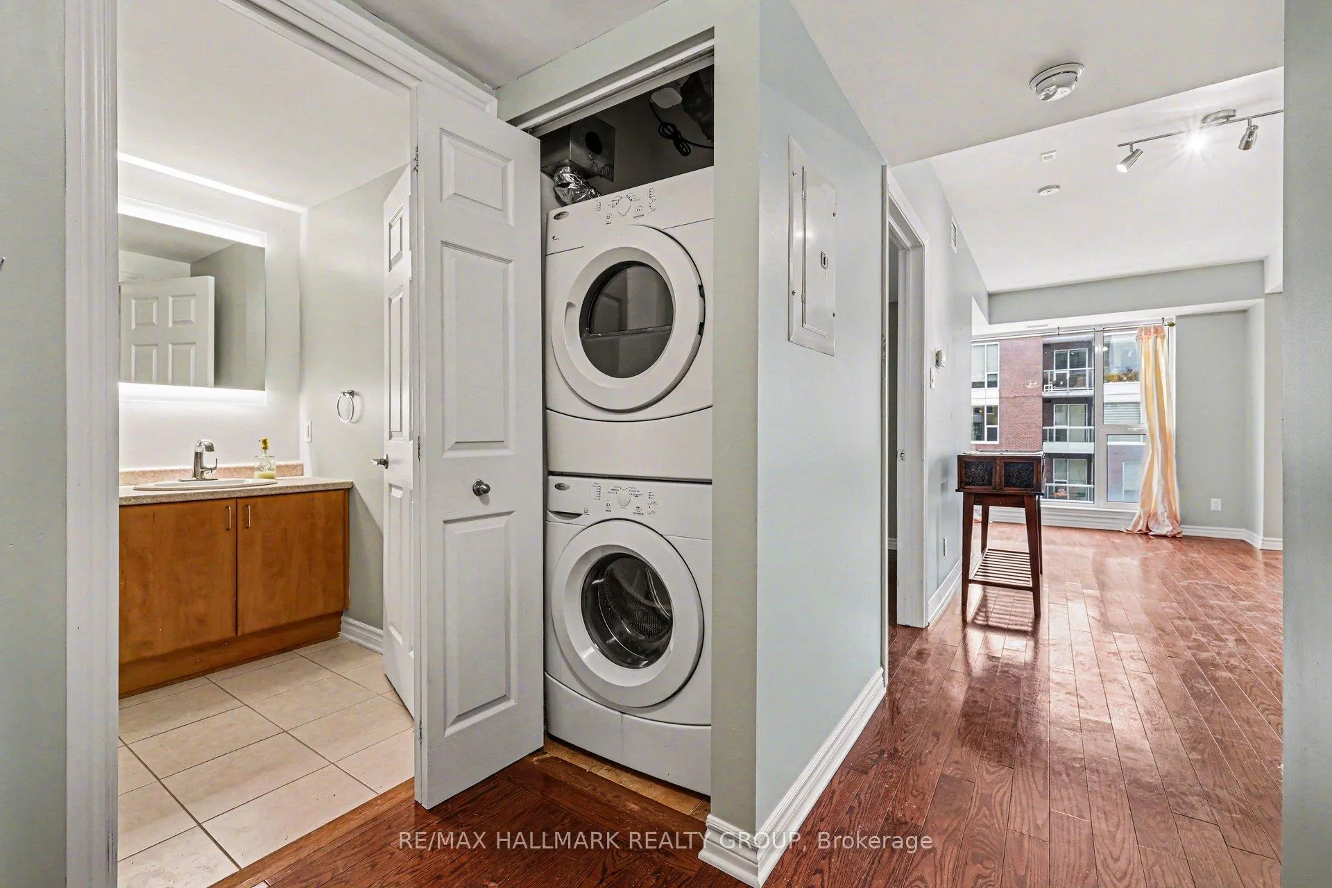 Photo 5 of Unit 510, 250 lett Street, Ottawa, West Centre Town — HOMEH