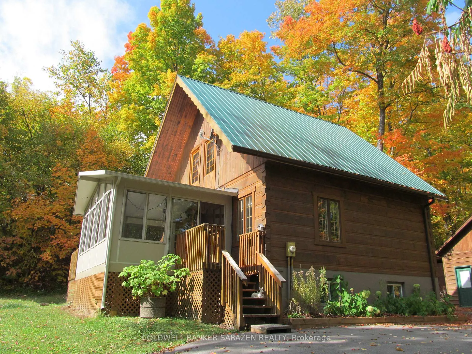 Photo 4 of 57 Viewmount Drive, Greater Madawaska — HOMEH