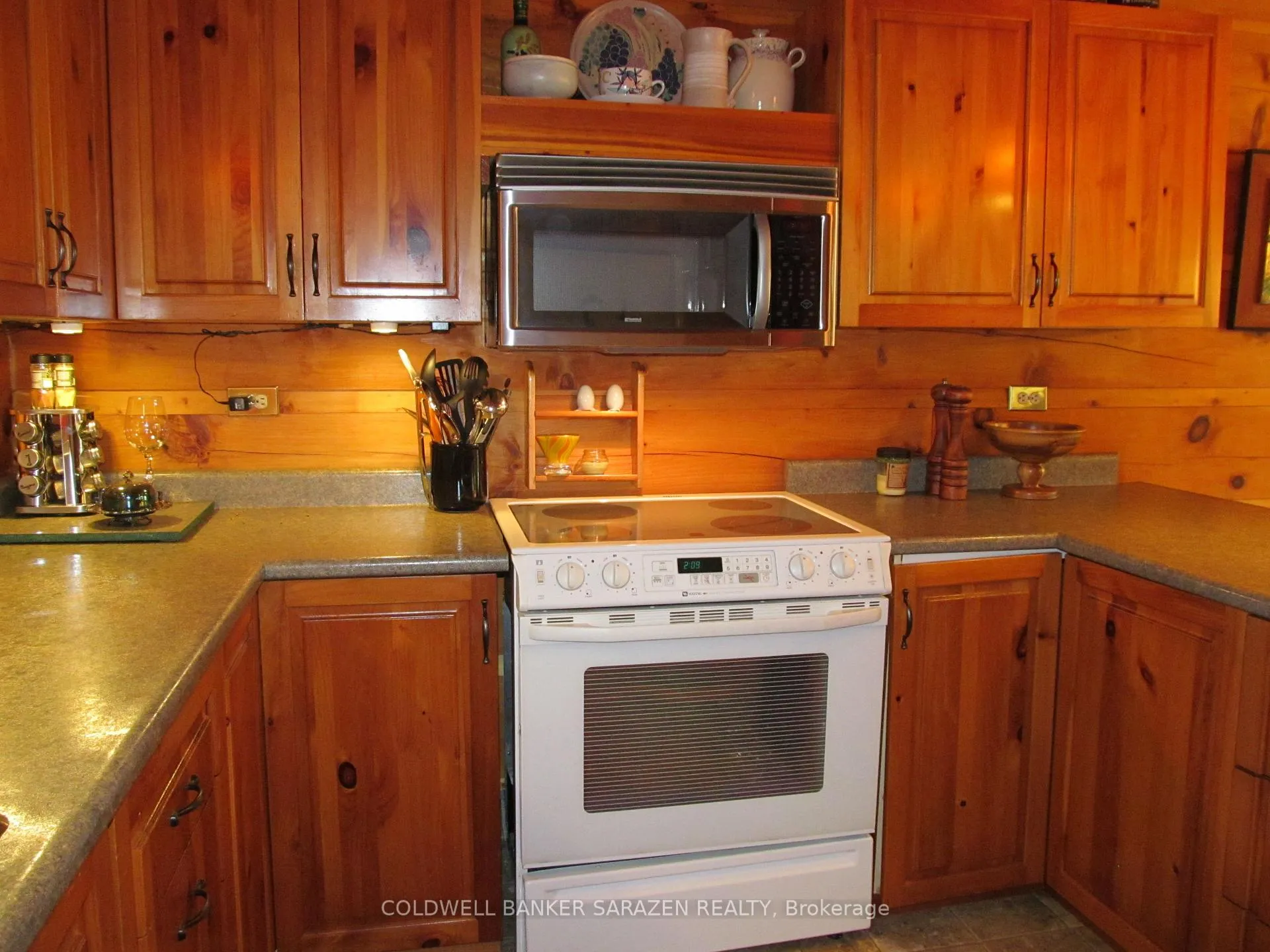 Photo 16 of 57 Viewmount Drive, Greater Madawaska — HOMEH
