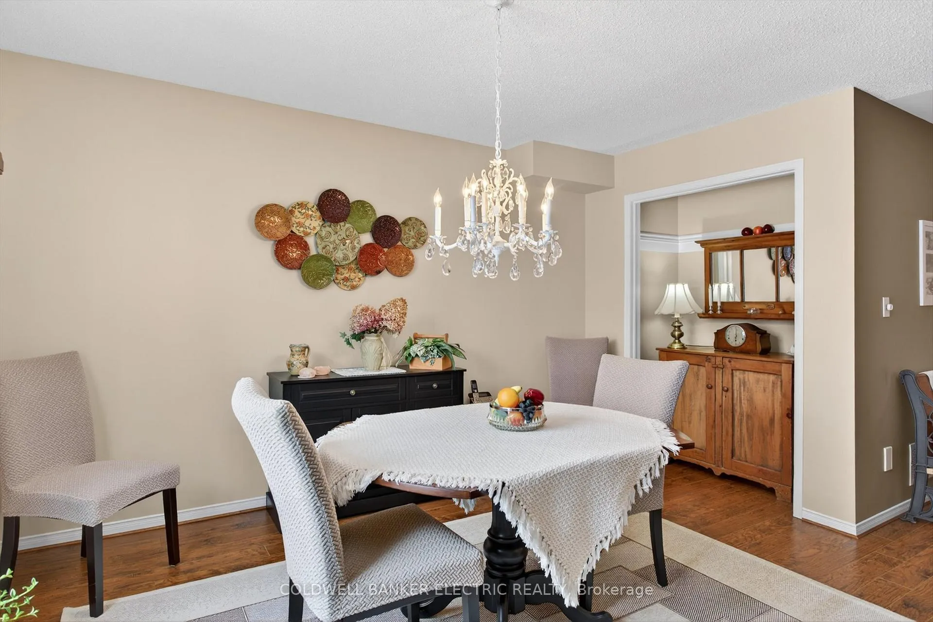 Photo 9 of 1399 Lillico Crescent, Peterborough, Monaghan Ward 2 — HOMEH