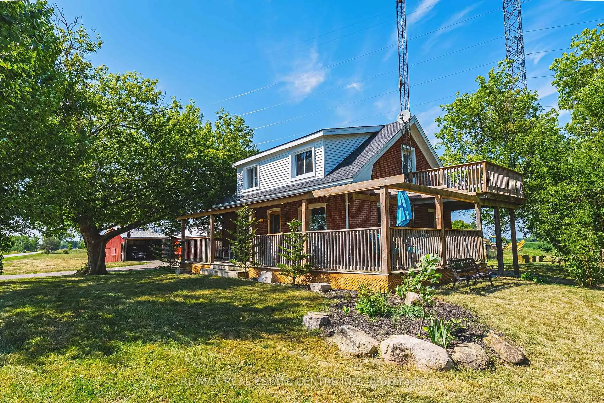 Front of 7721 Concession 5 Road