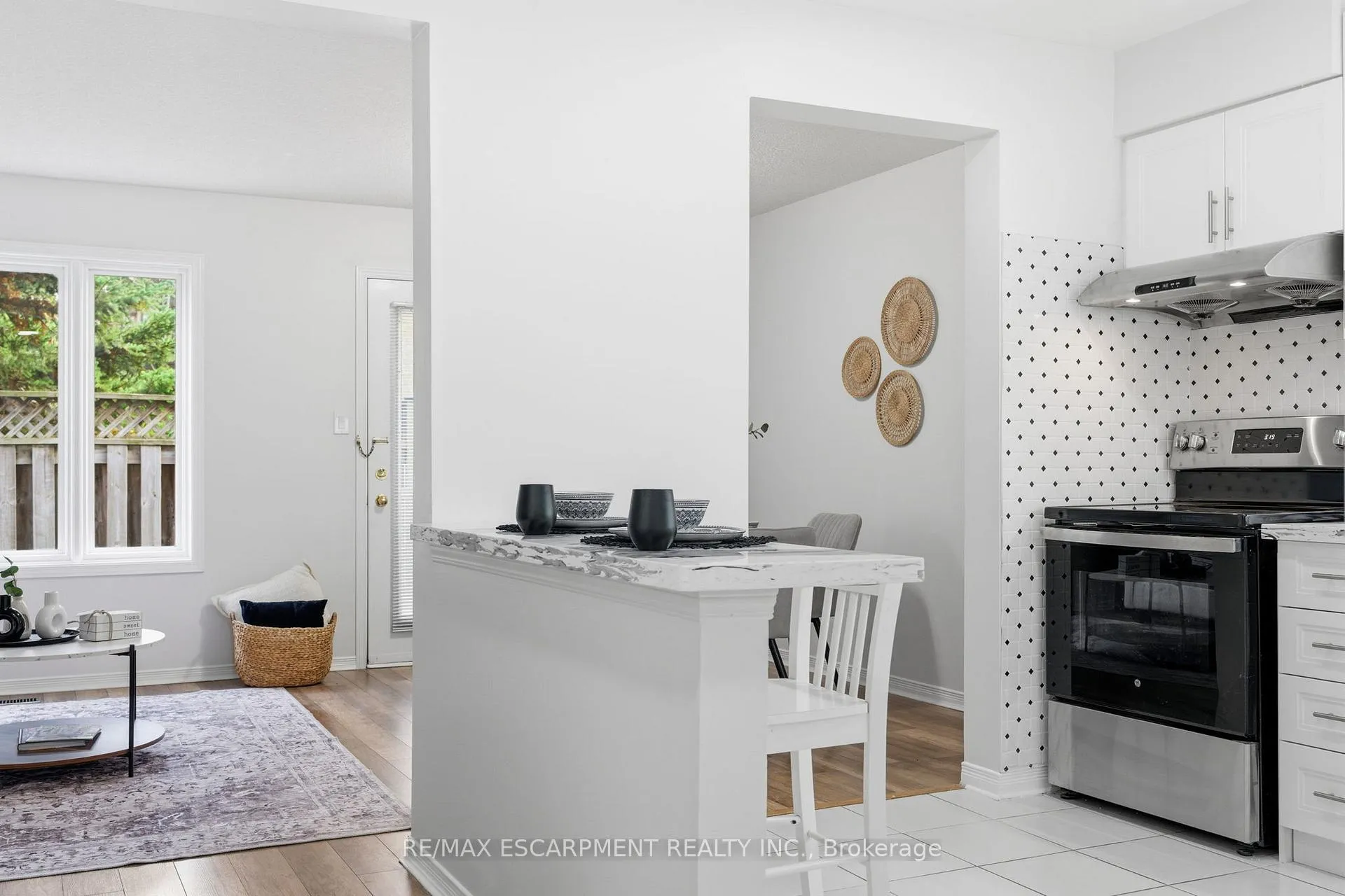 Photo 7 of Unit 25, 100 Vineberg Drive, Hamilton, Allison — HOMEH