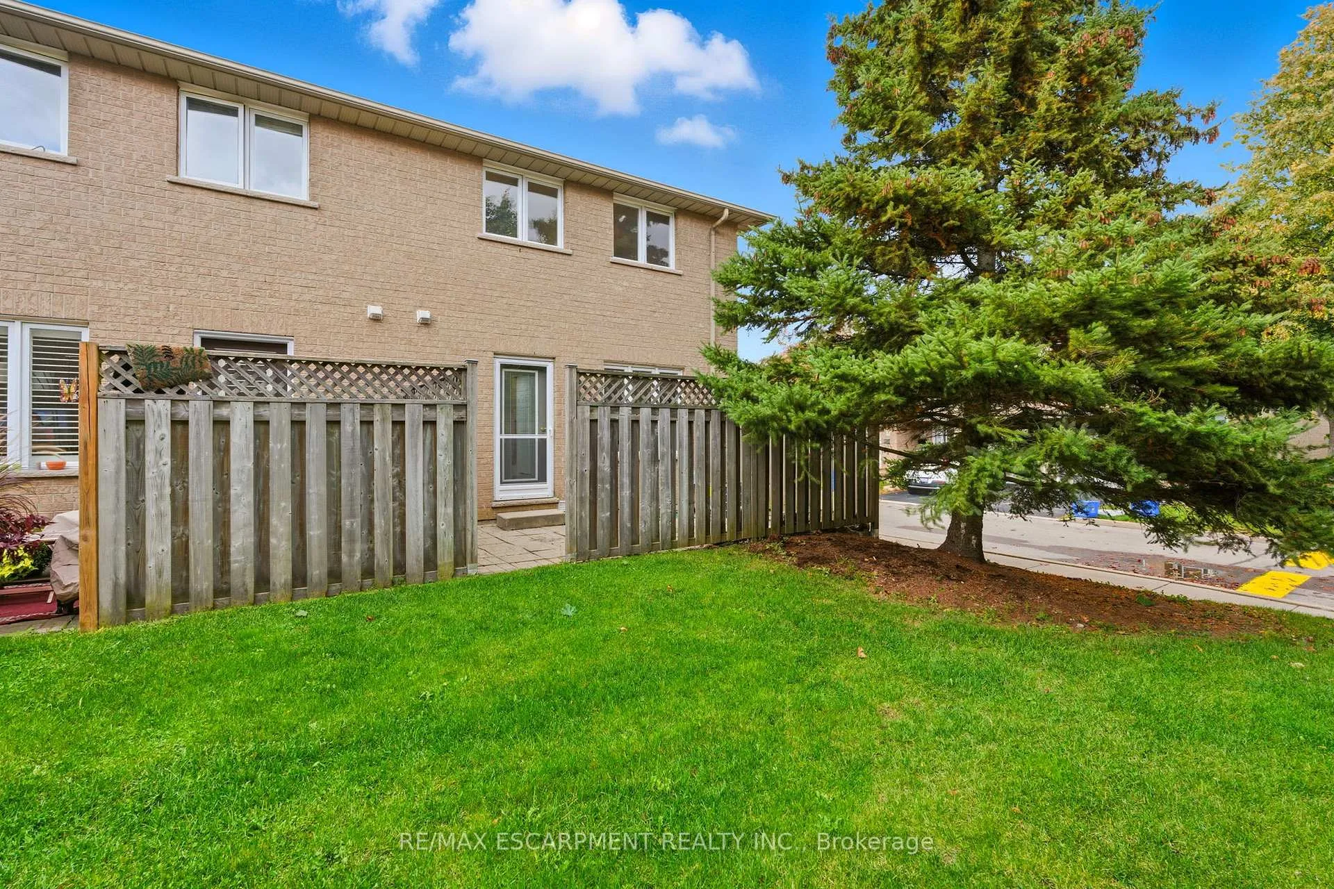Photo 49 of Unit 25, 100 Vineberg Drive, Hamilton, Allison — HOMEH