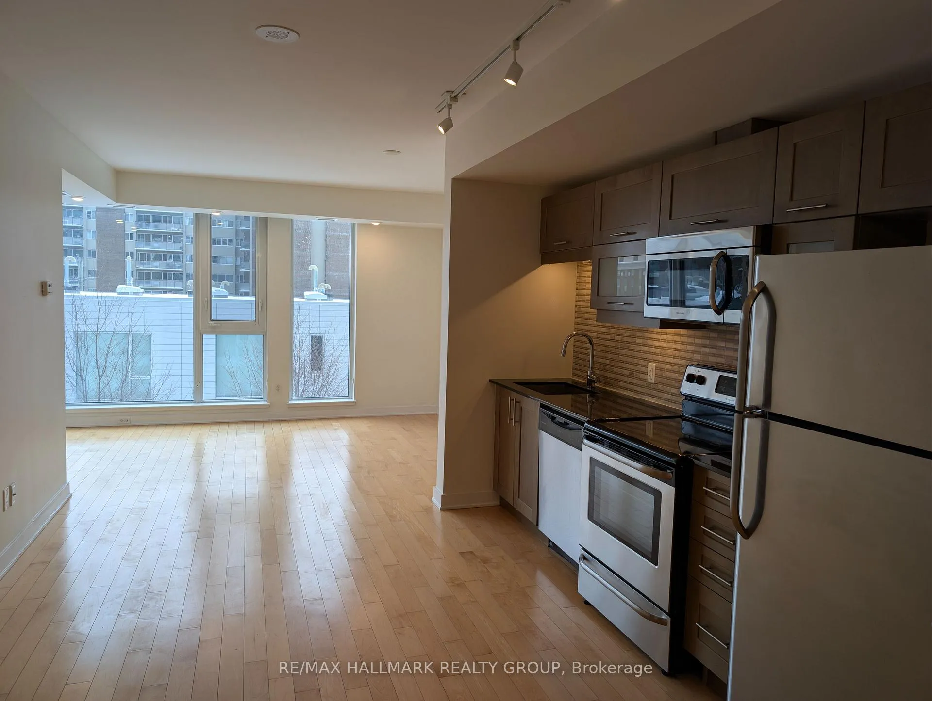 Photo 7 of Unit 408, 179 Metcalfe Street, Ottawa, Ottawa Centre — HOMEH
