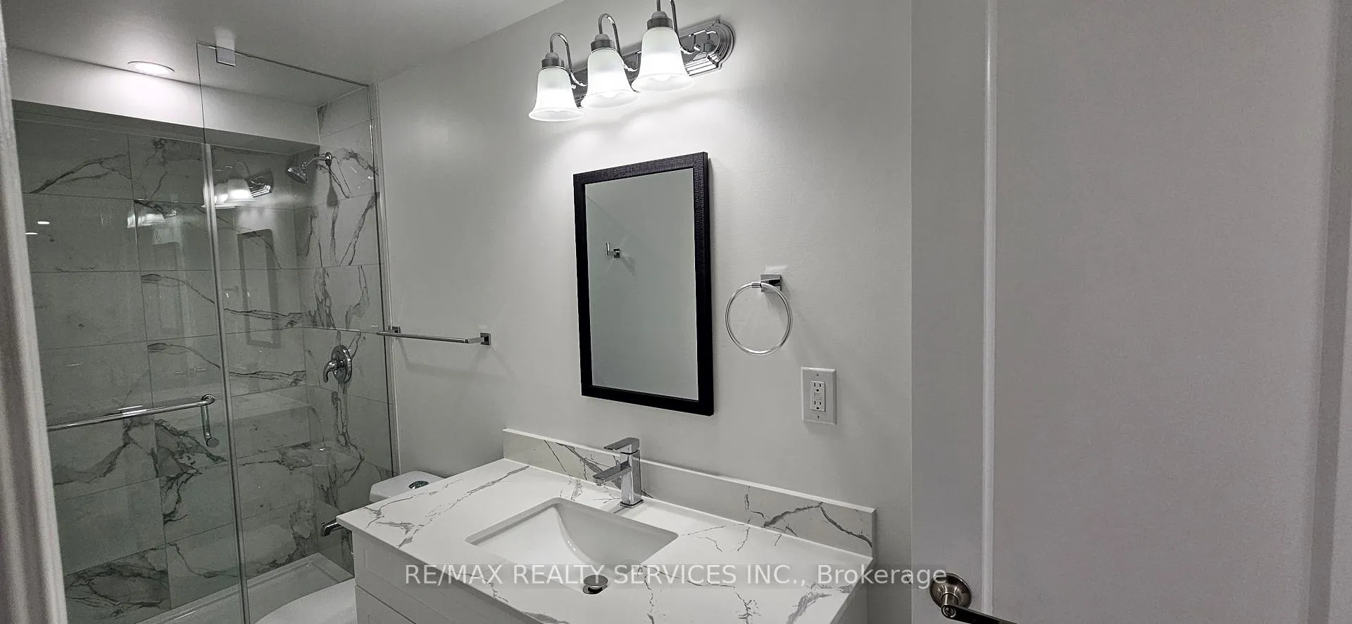 Photo 13 of 15163 Danby Road, Halton Hills, Georgetown — HOMEH