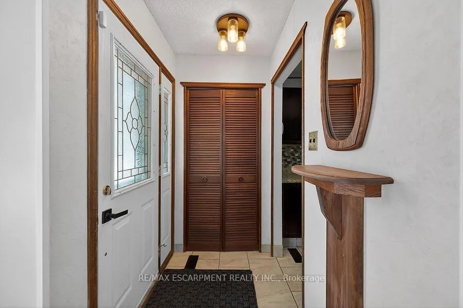 Photo 5 of 16 Golden Orchard Drive, Hamilton, Gourley — HOMEH