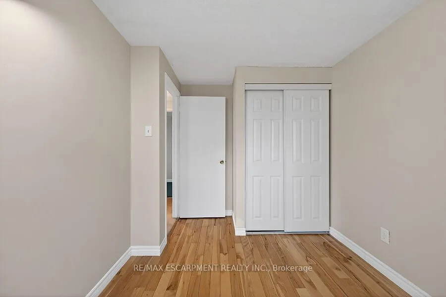 Photo 18 of 16 Golden Orchard Drive, Hamilton, Gourley — HOMEH